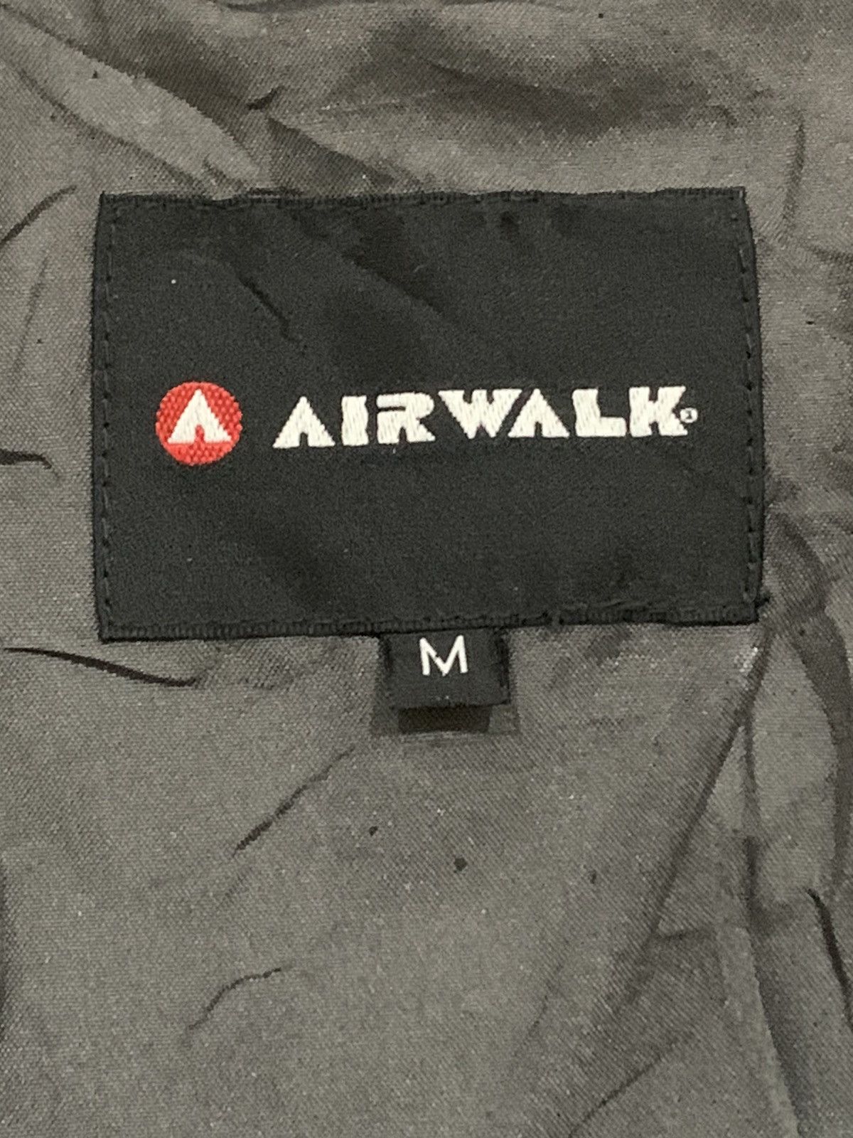 Airwalk × Japanese Brand Vintage Japanese Airwalk Camo Fur Collar Style Jacket Size US M / EU 48-50 / 2 - 12 Thumbnail