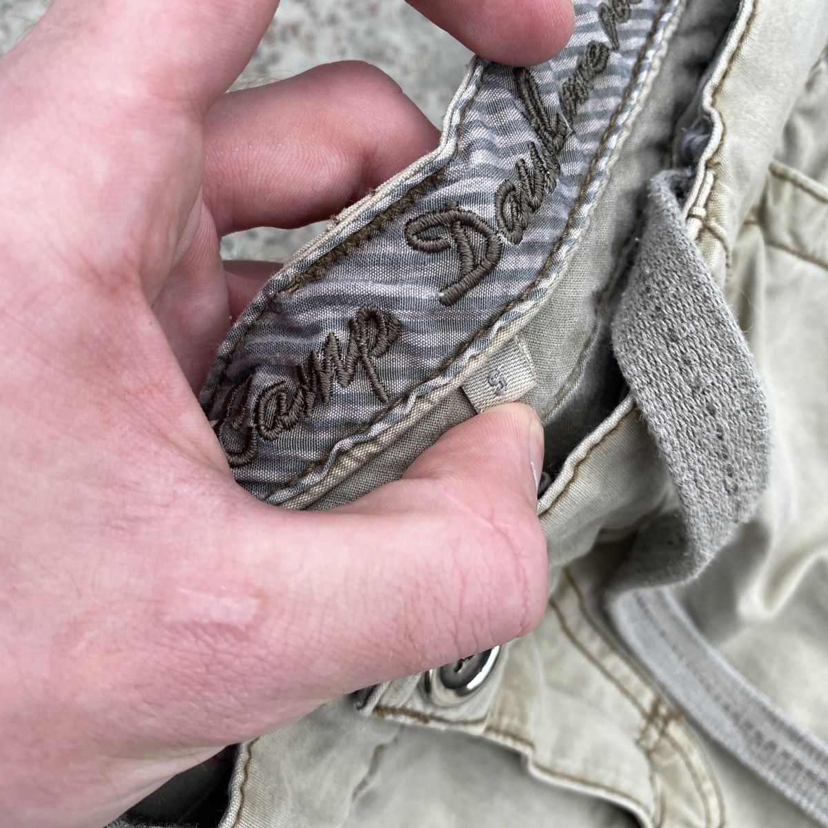 Japanese Brand Japanese Multipocket Baggy Parachute Cargo Pants Size US 30 / EU 46 - 10 Thumbnail
