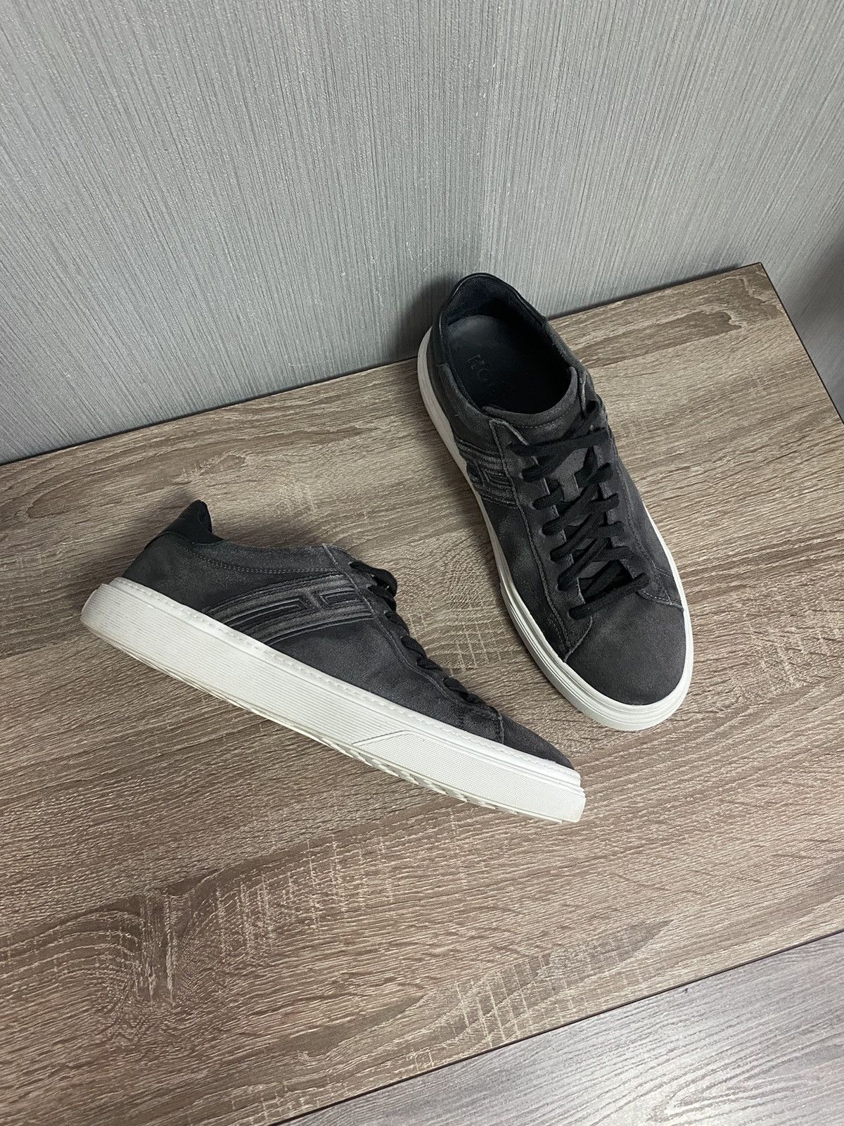 Hogan HOGAN Shoes Sneakers Size US 9 / EU 42 - 1 Thumbnail