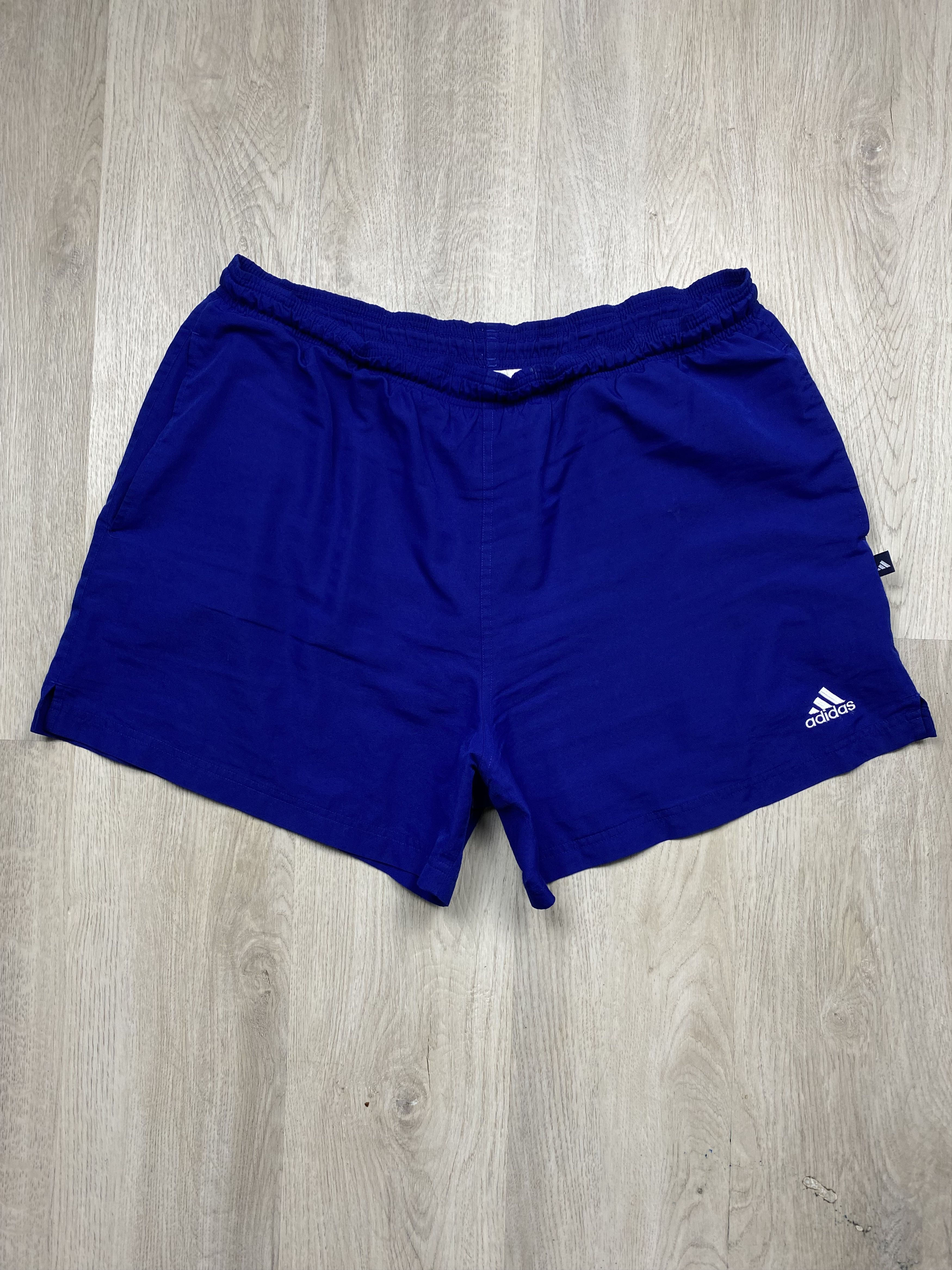 Adidas Vintage Adidas Mens Nylon Shorts Y2K Size US 36 / EU 52 - 1 Thumbnail