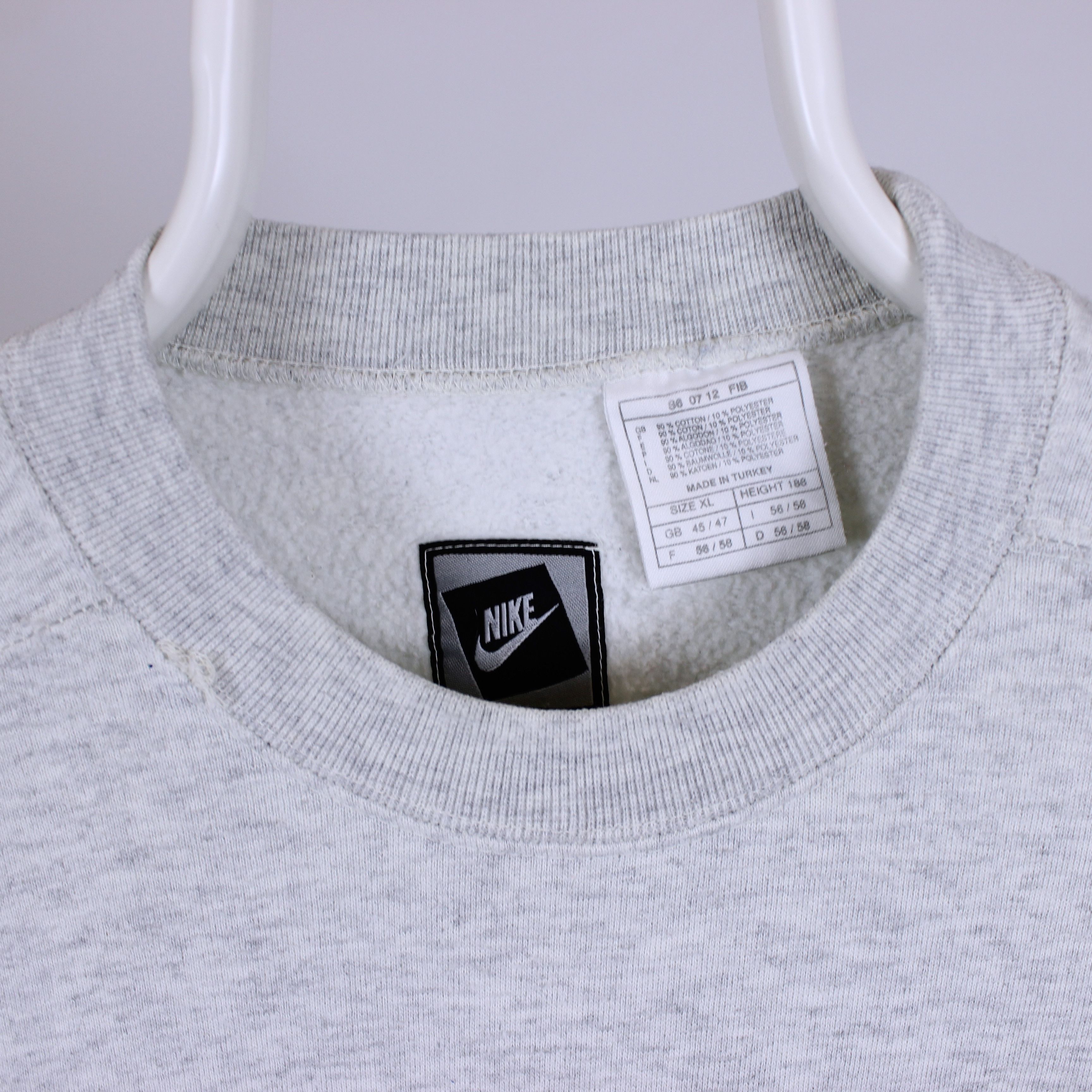 Nike Vintage nike big logo sweatshirt rare legit Size US XL / EU 56 / 4 - 4 Thumbnail