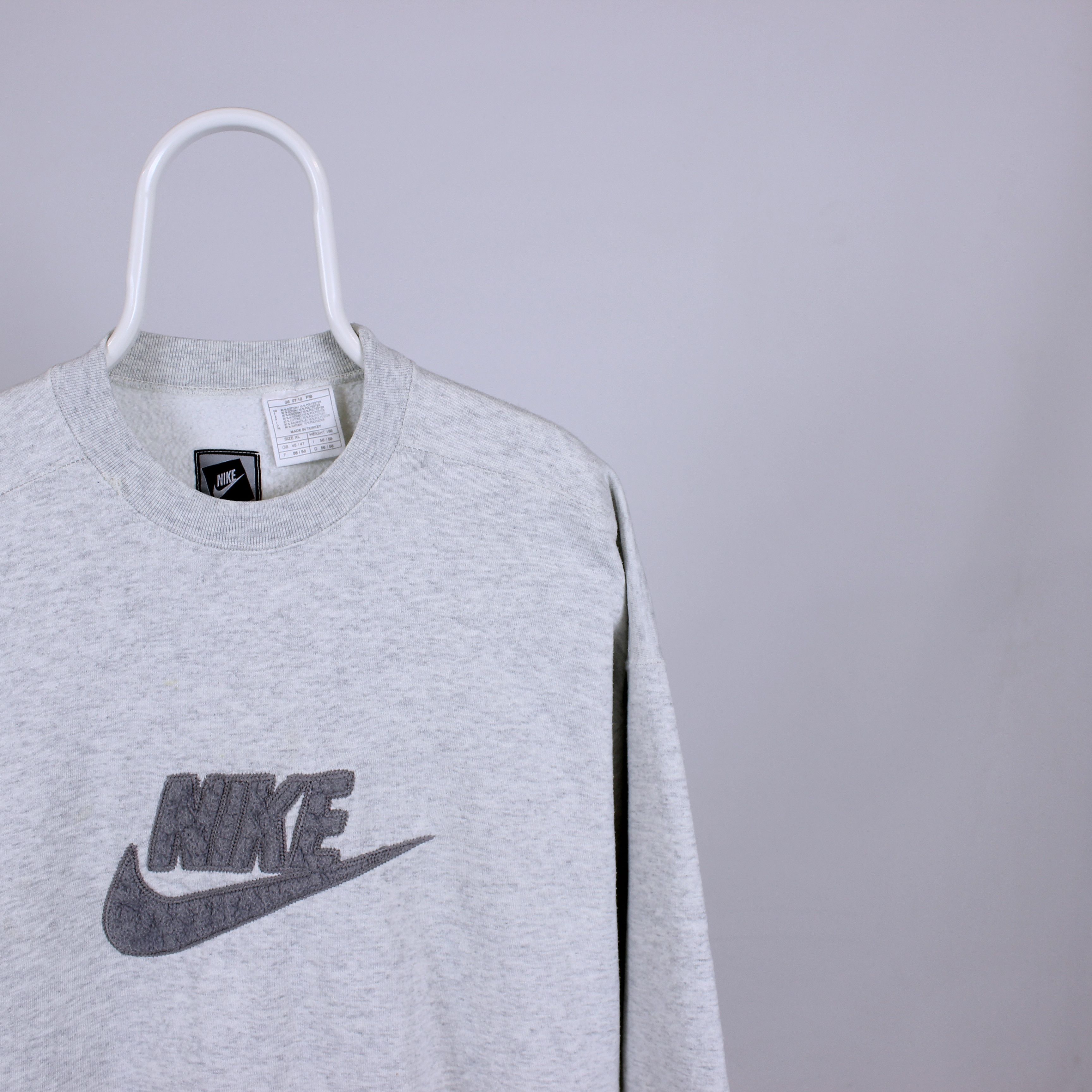 Nike Vintage nike big logo sweatshirt rare legit Size US XL / EU 56 / 4 - 2 Thumbnail
