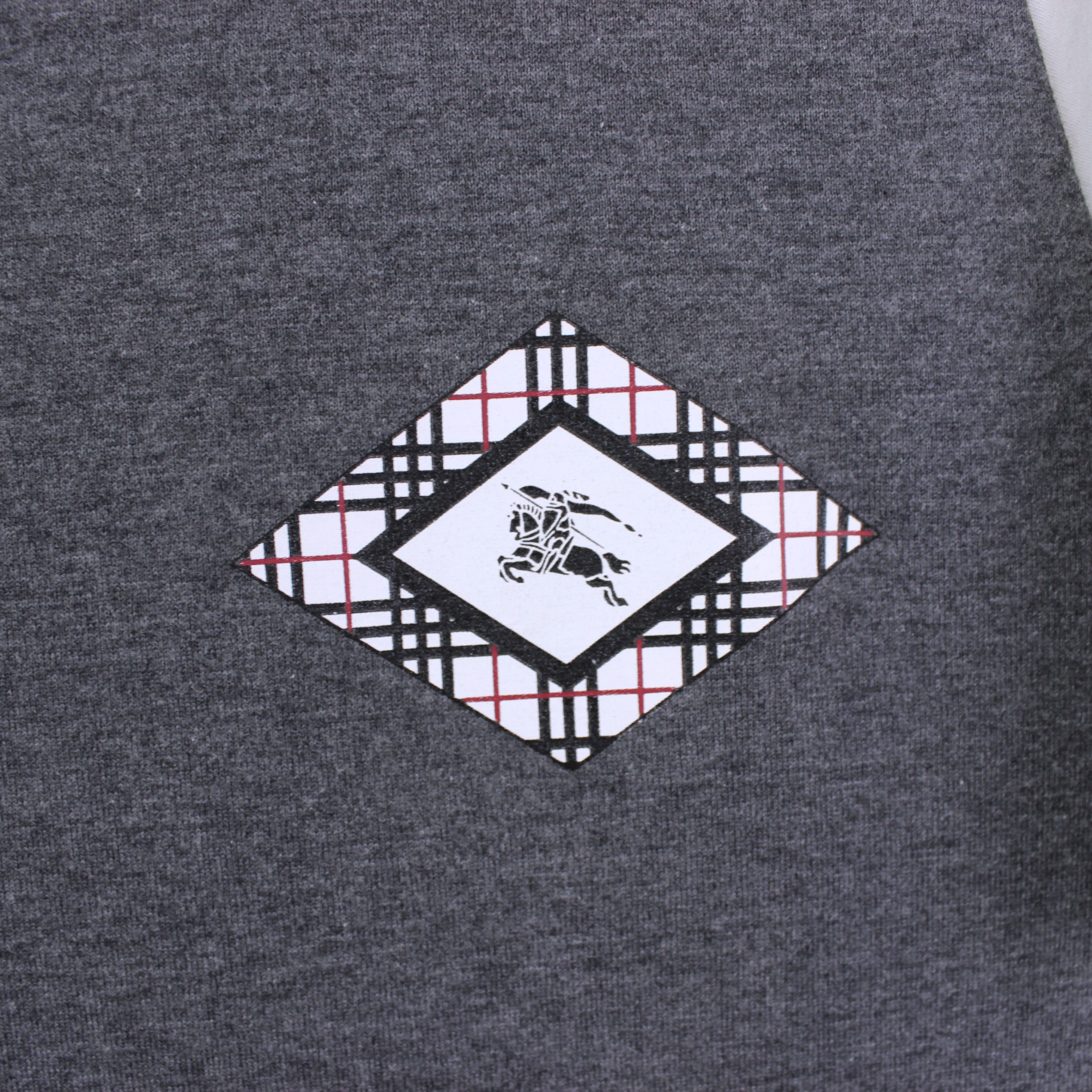 Burberry Vintage burberry black labels t shirt japanes Size XS / US 0-2 / IT 36-38 - 6 Thumbnail