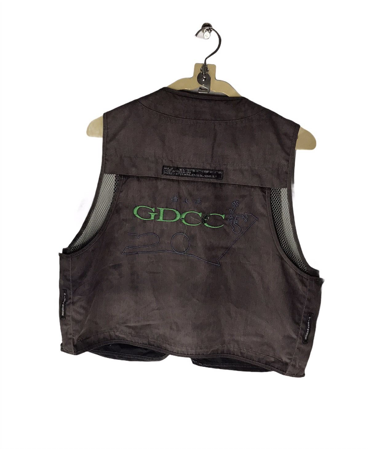 【LL】シマノ SHIMANO NEXUS ハイパーベスト Nexus hyper fishing gear by shimano vest multi pocket