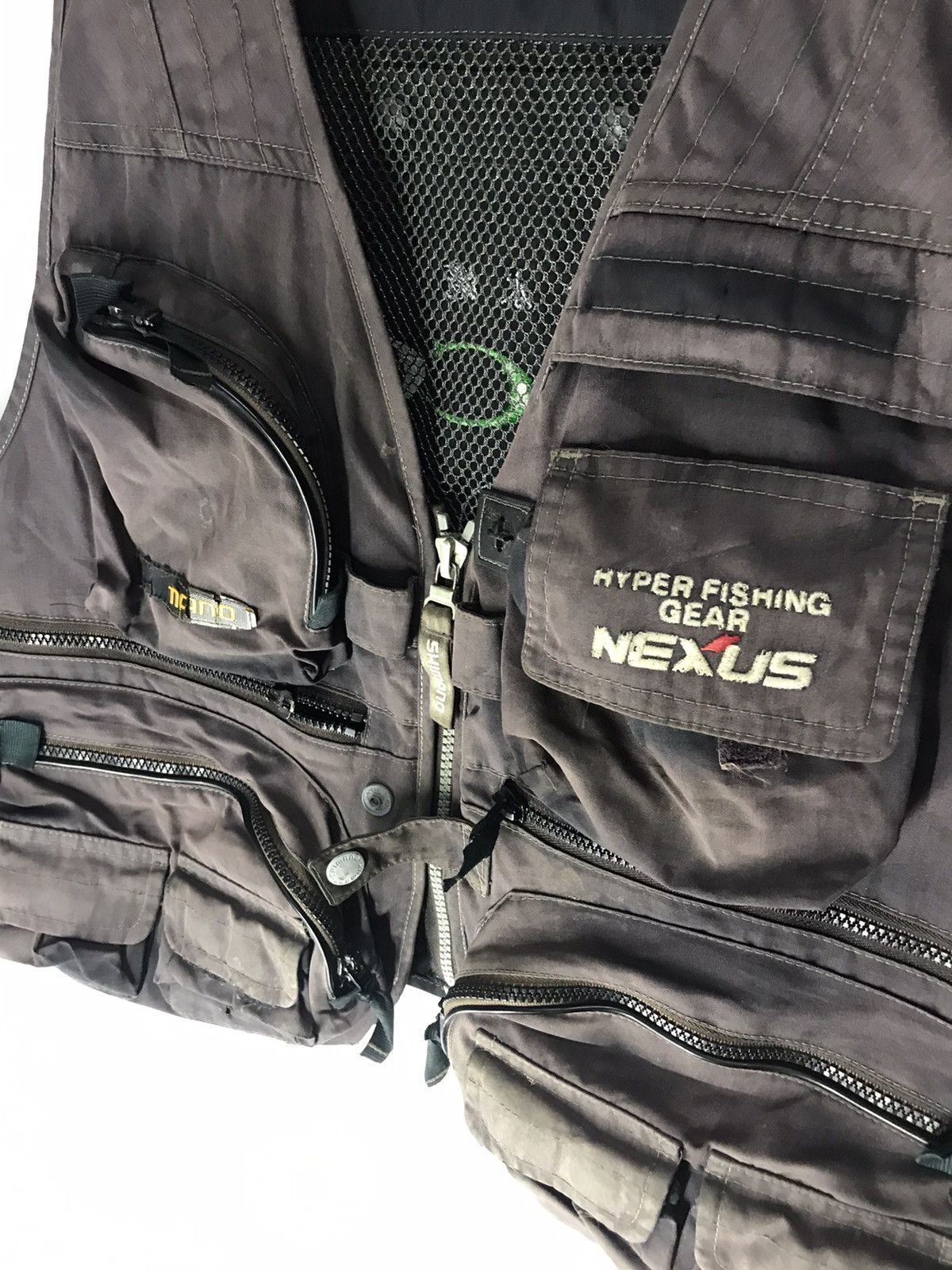 Nexus hyper fishing gear by shimano vest multi pocket