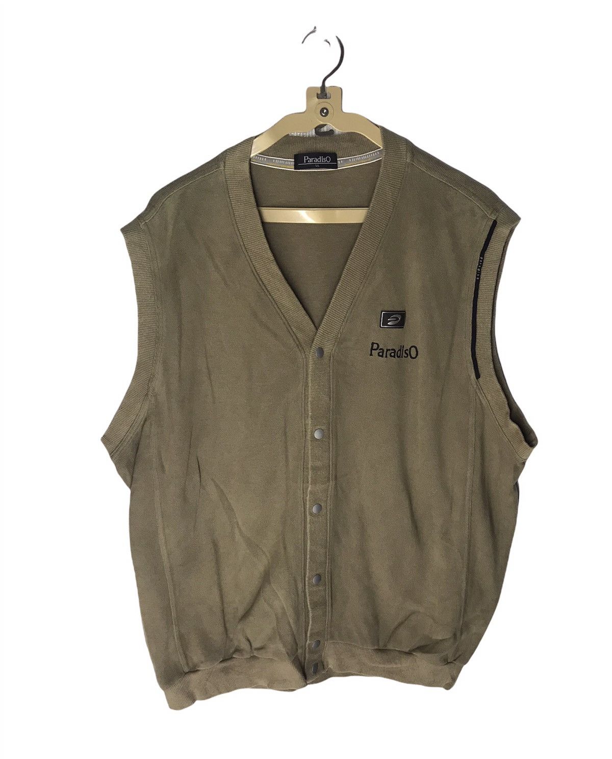 Japanese Brand Paradiso sleeveless snap button Size US L / EU 52-54 / 3 - 1 Thumbnail