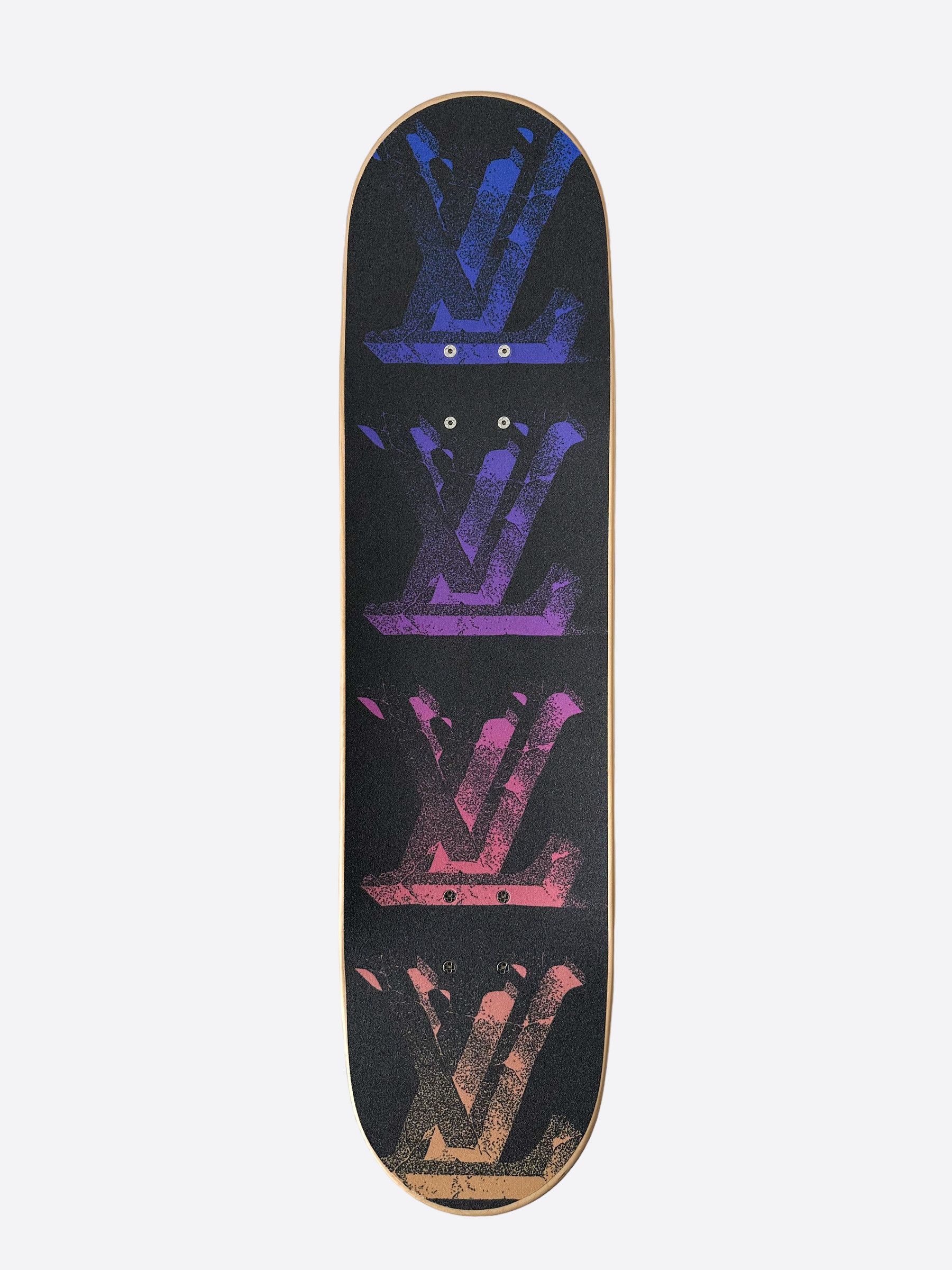 Louis Vuitton Louis Vuitton Pink & Blue Illusion Monogram Skateboard Size ONE SIZE - 2 Thumbnail