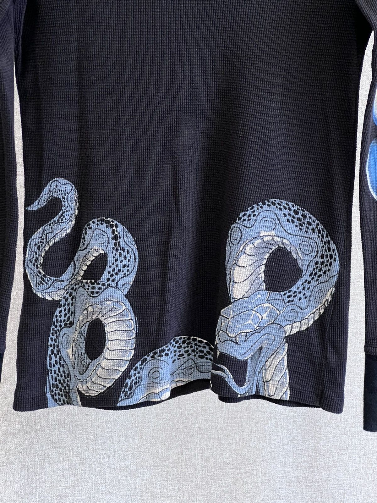 Christian Audigier Christian Audigier scull roses black long sleeve shirt Size US M / EU 48-50 / 2 - 10 Thumbnail