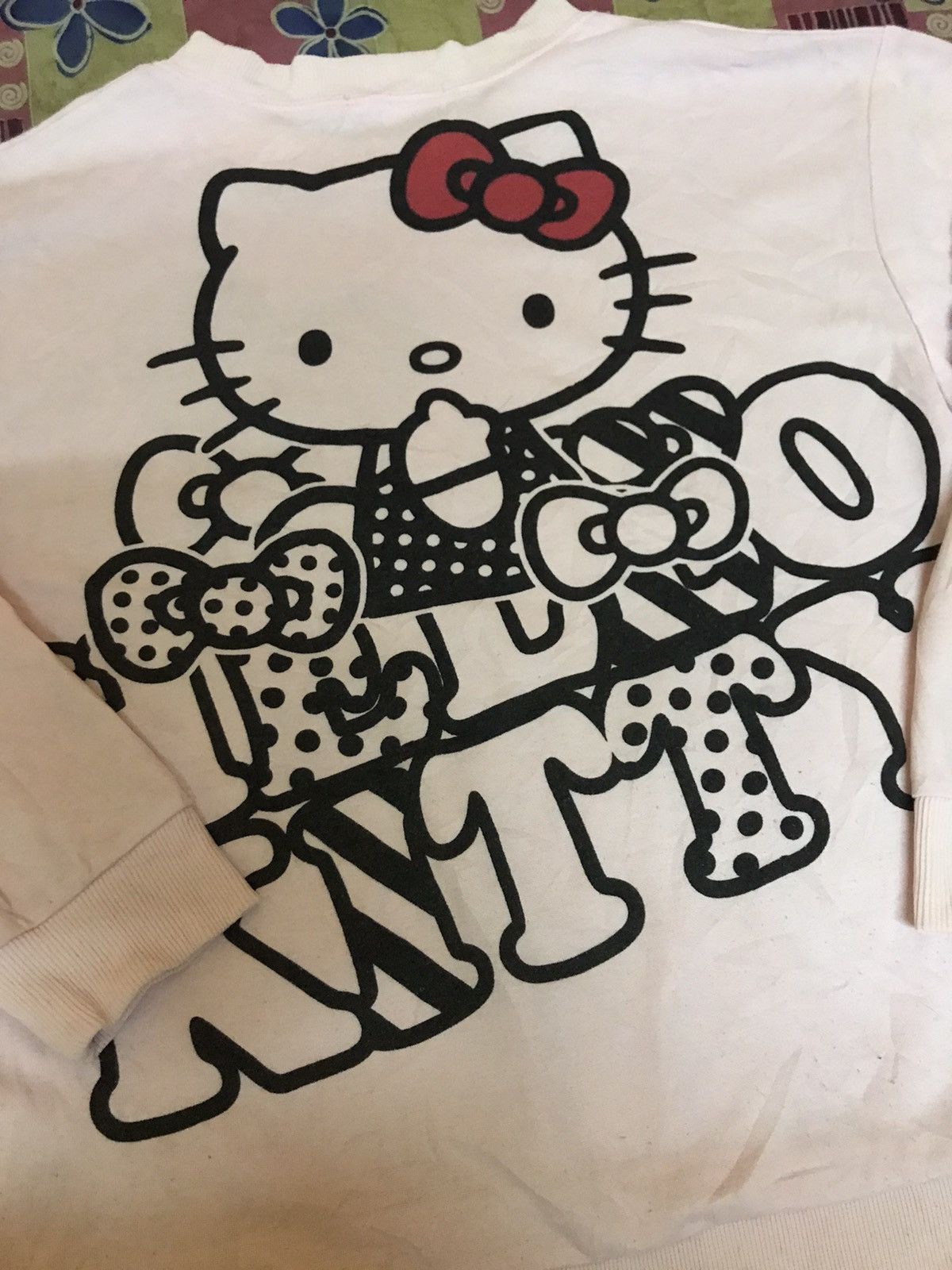 Anime × Japanese Brand Sweatshirt hello kitty Size US S / EU 44-46 / 1 - 4 Thumbnail