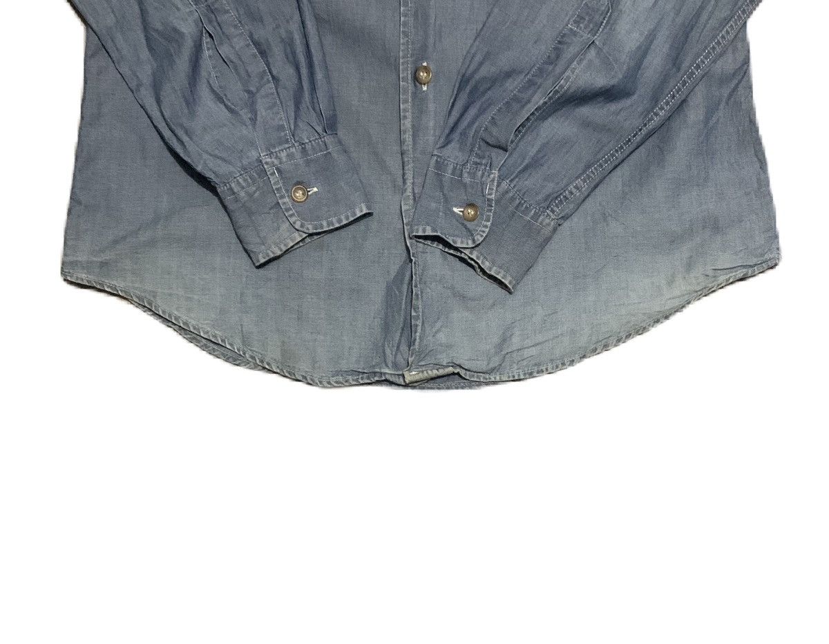 Armani Vintage 80s Armani Jeans Blue Denim Shirt Size US S / EU 44-46 / 1 - 2 Thumbnail