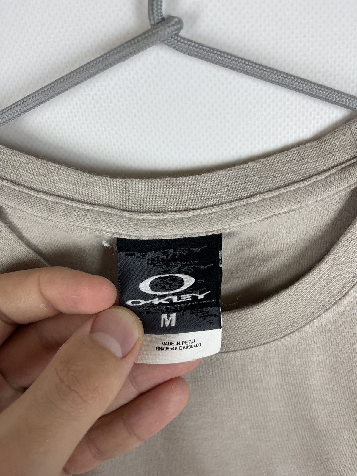 Oakley Oakley vintage big logo beige tee shirt Size US M / EU 48-50 / 2 - 8 Thumbnail