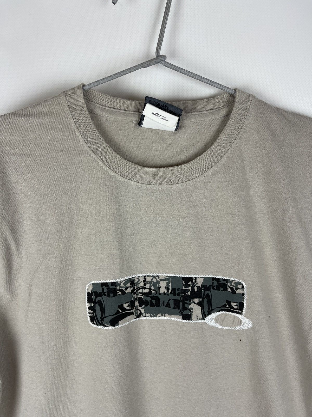 Oakley Oakley vintage big logo beige tee shirt Size US M / EU 48-50 / 2 - 4 Thumbnail
