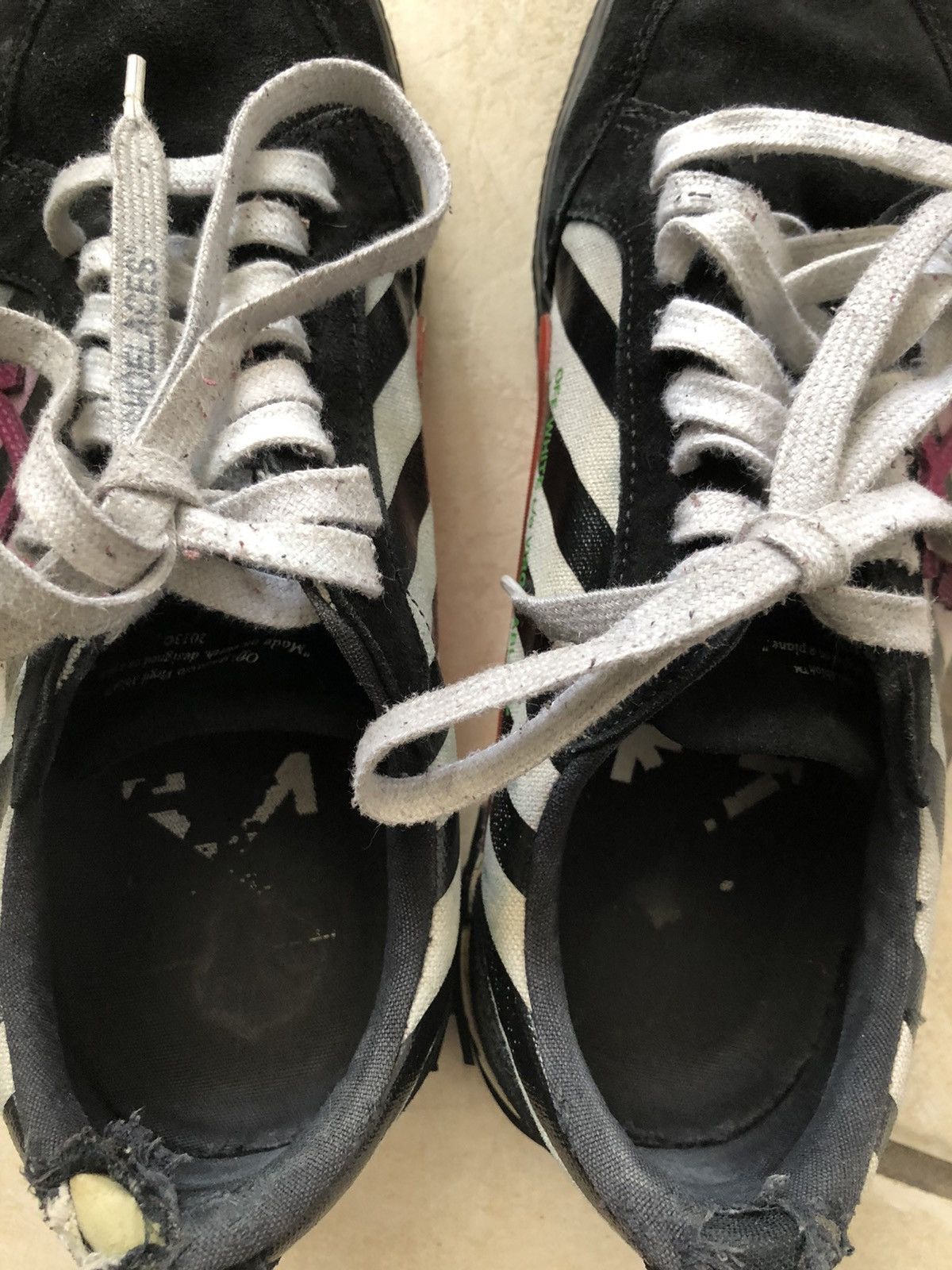 Off-White Off-White Vulcanized Shoes Size US 9 / EU 42 - 4 Thumbnail