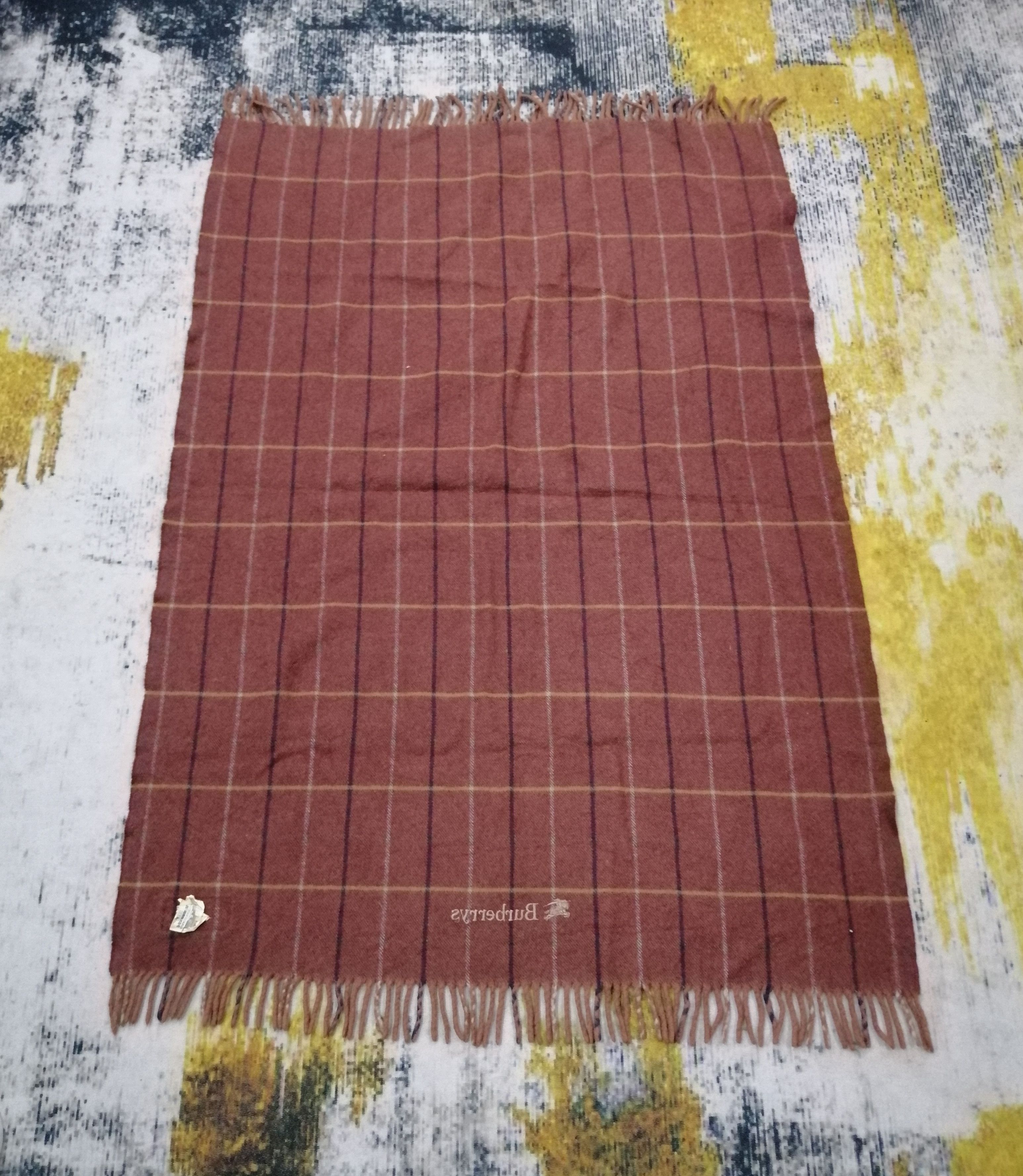 Burberry Vintage Burberrys Cashmere & Wool Muffler Scraf Size ONE SIZE - 3 Thumbnail