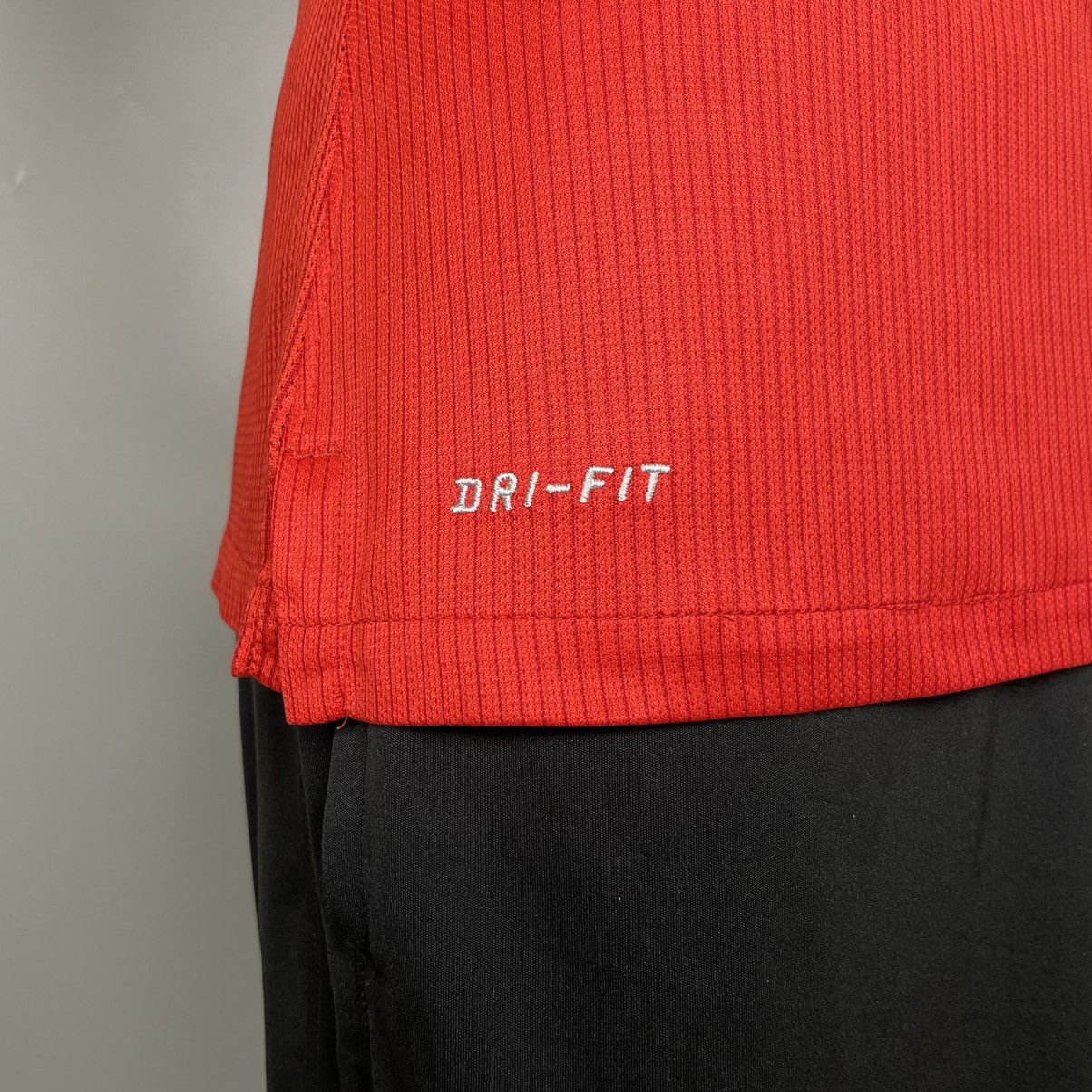 Nike Nike England 2014 World Cup away Soccer Jersey Football tee Size US M / EU 48-50 / 2 - 6 Thumbnail