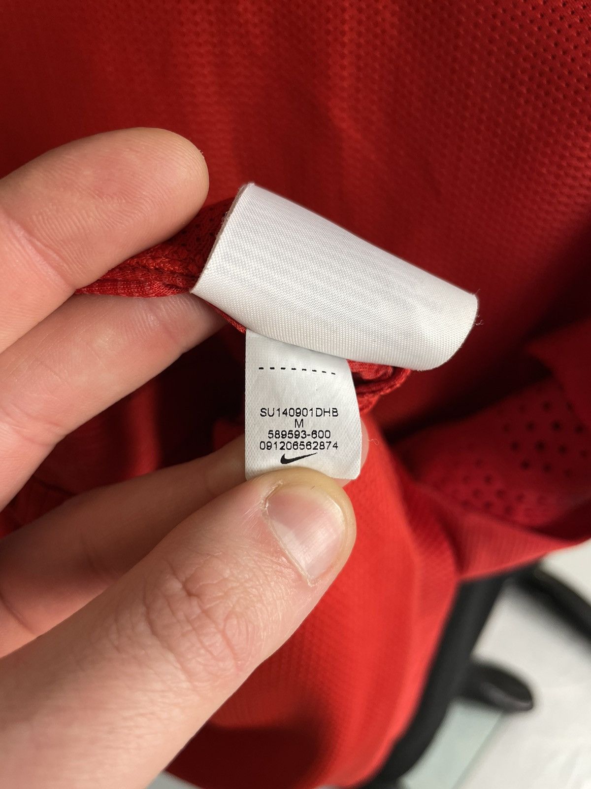 Nike Nike England 2014 World Cup away Soccer Jersey Football tee Size US M / EU 48-50 / 2 - 9 Thumbnail