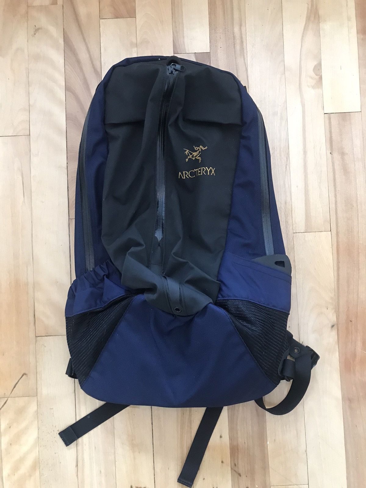 Arc'Teryx Arc'teryx x Beams Arro 22 Backpack 40th anniversary