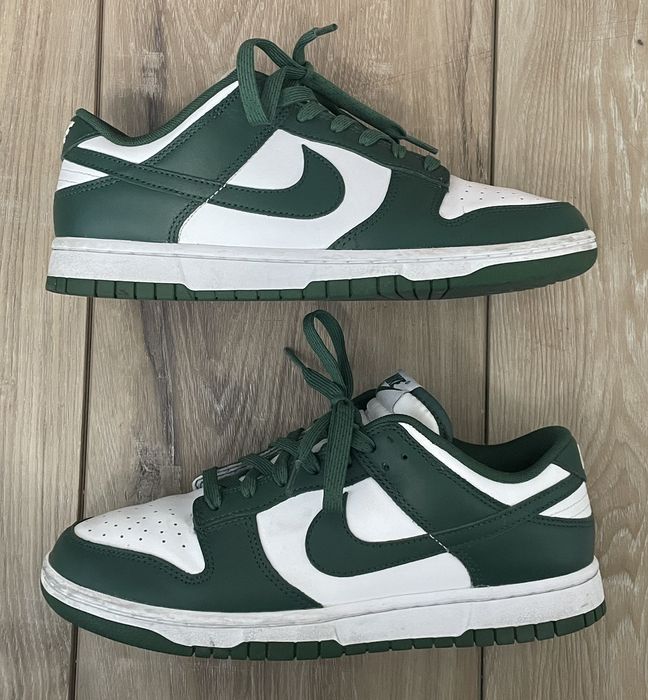 dunk low retro michigan state