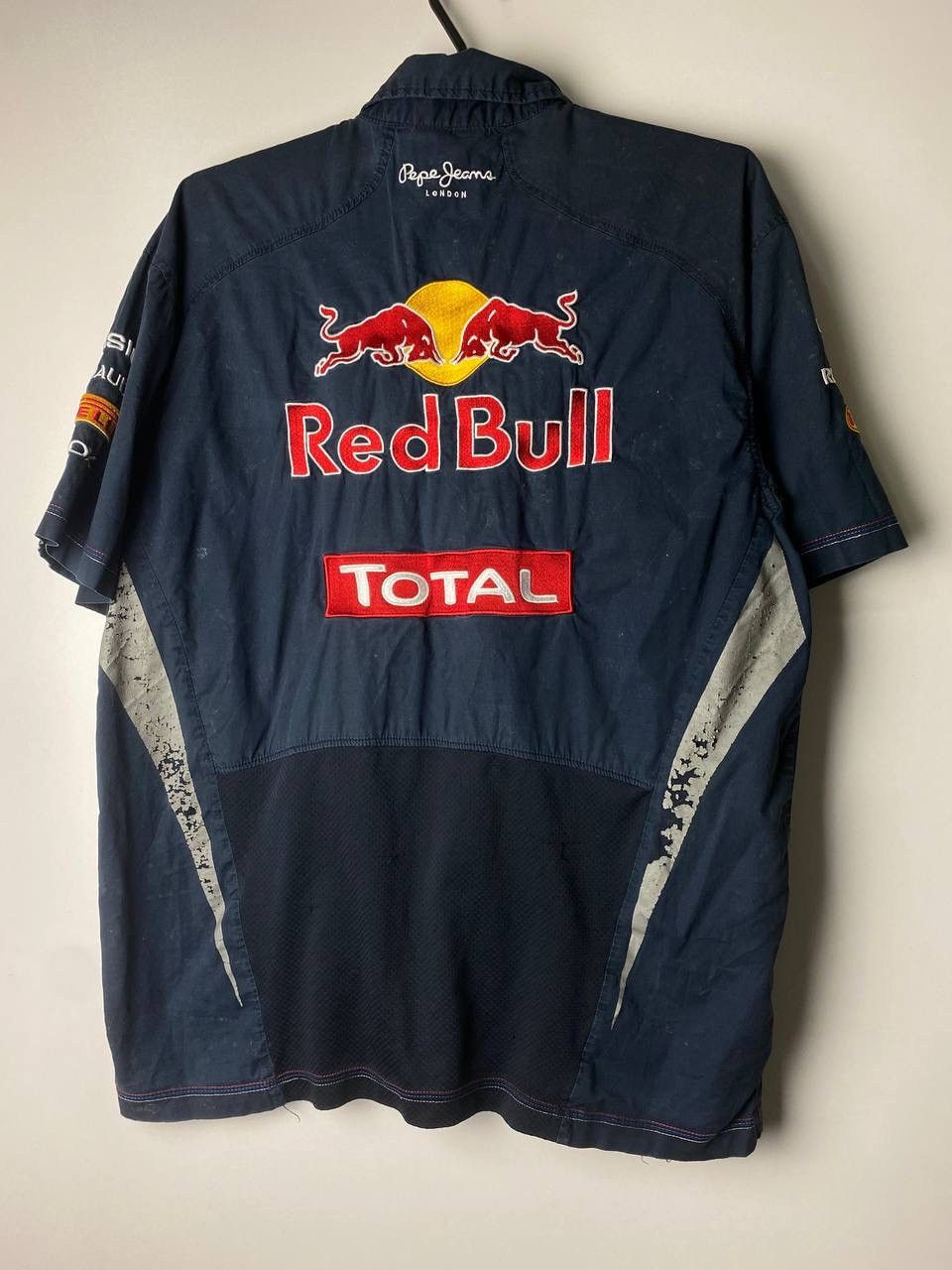 Pepe Jeans Pepe Jeans Red Bull racing vintage shirt size M Size US M / EU 48-50 / 2 - 2 Thumbnail