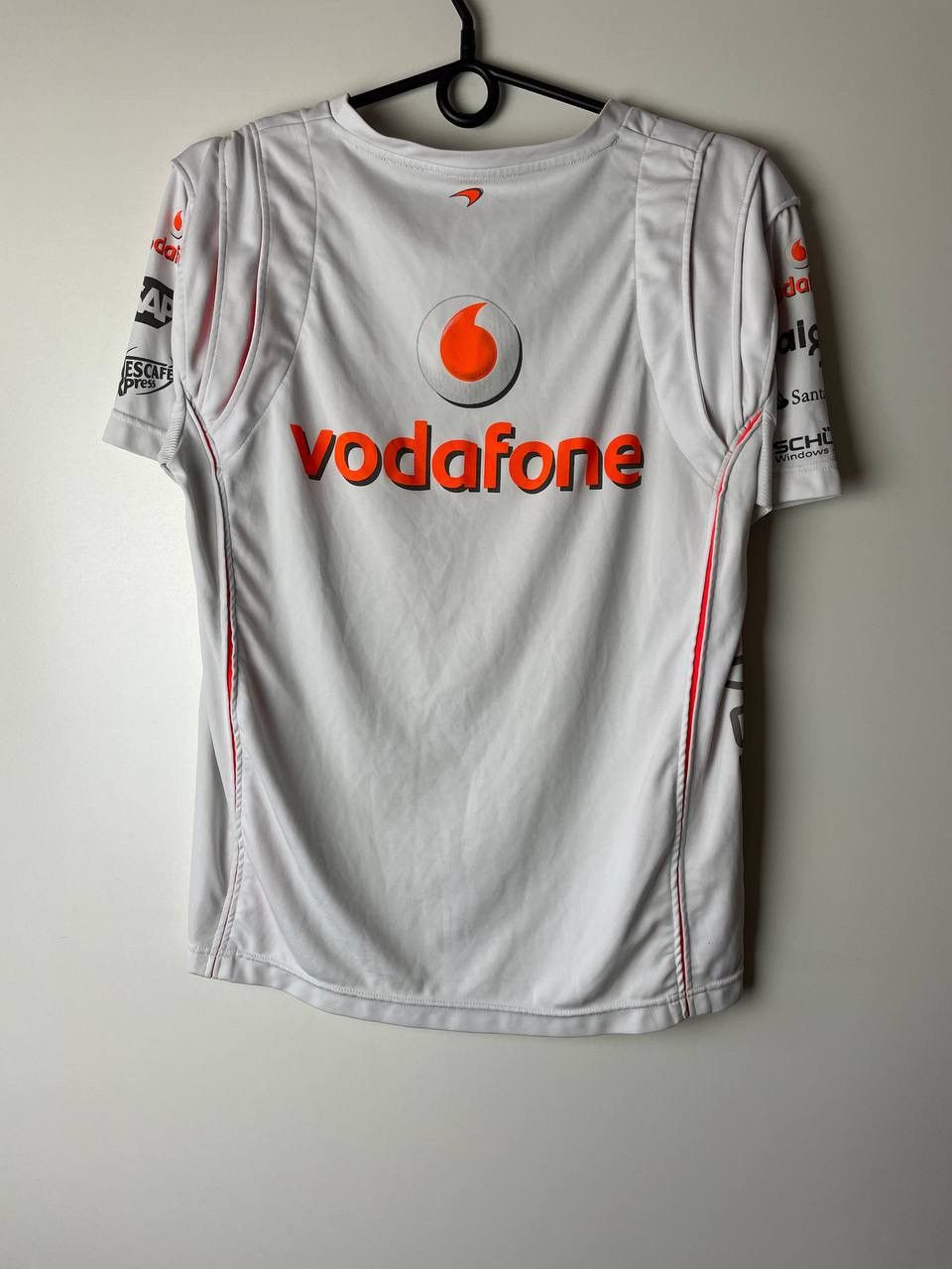 Mercedes-Benz Mercedes Benz Vodafone vintage t-shirts size S Size US S / EU 44-46 / 1 - 2 Thumbnail