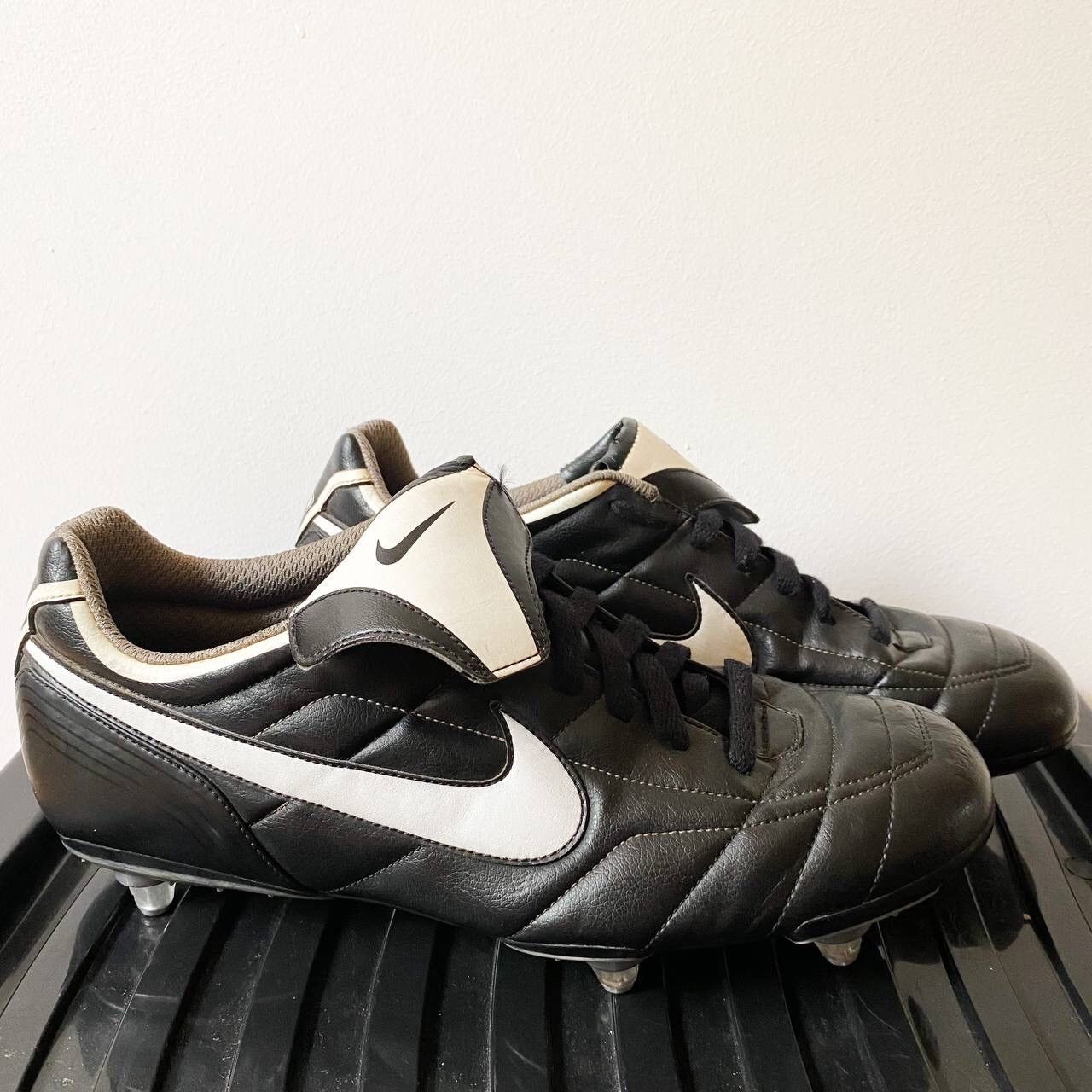 Nike × Vintage RARE! 2007 Nike Tiempo SG Leather Soccer Football Cleats Size US 12 / EU 45 - 3 Thumbnail