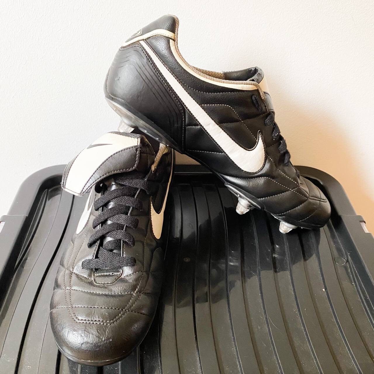 Nike × Vintage RARE! 2007 Nike Tiempo SG Leather Soccer Football Cleats Size US 12 / EU 45 - 6 Thumbnail