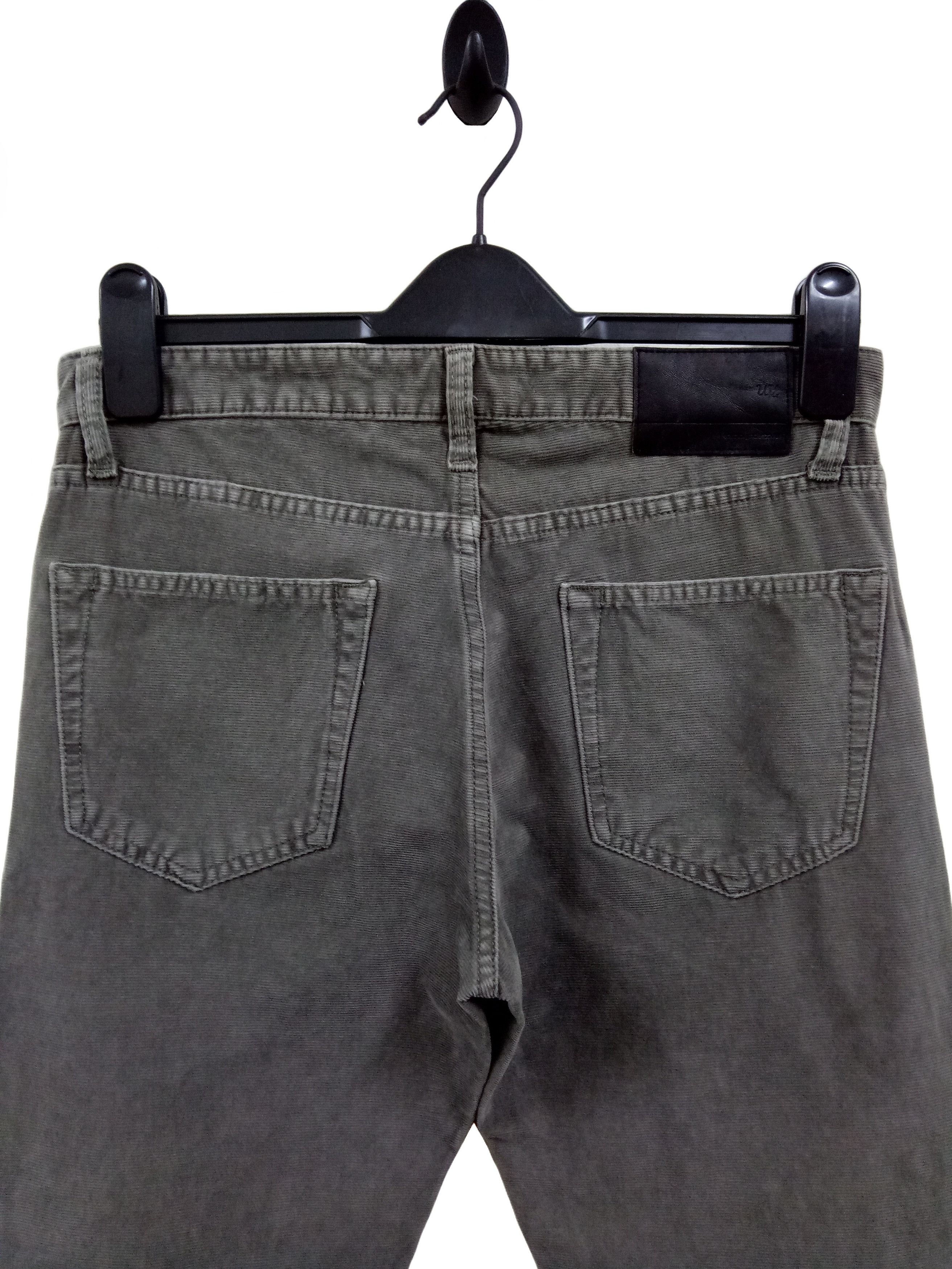 Undercover × Uniqlo 🔥🔥UNDERCOVER Slim Corduroy Jeans X Uniqlo Uū Rare Design Size US 31 - 10 Thumbnail