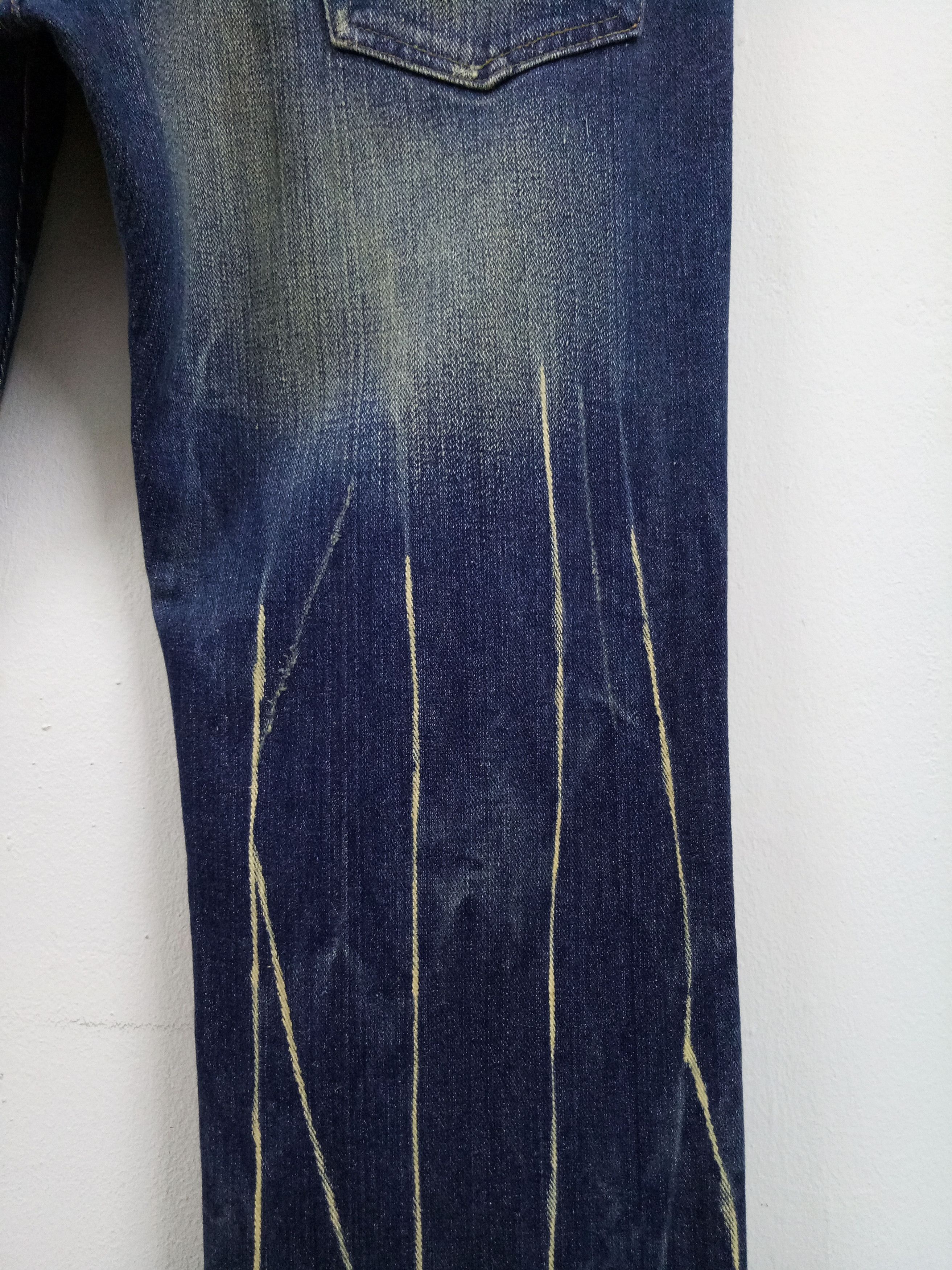 Japanese Brand 🔥🔥🔥Punk Rock N Roll Distressed Rare Design Denim Jeans Size US 32 / EU 48 - 17 Thumbnail