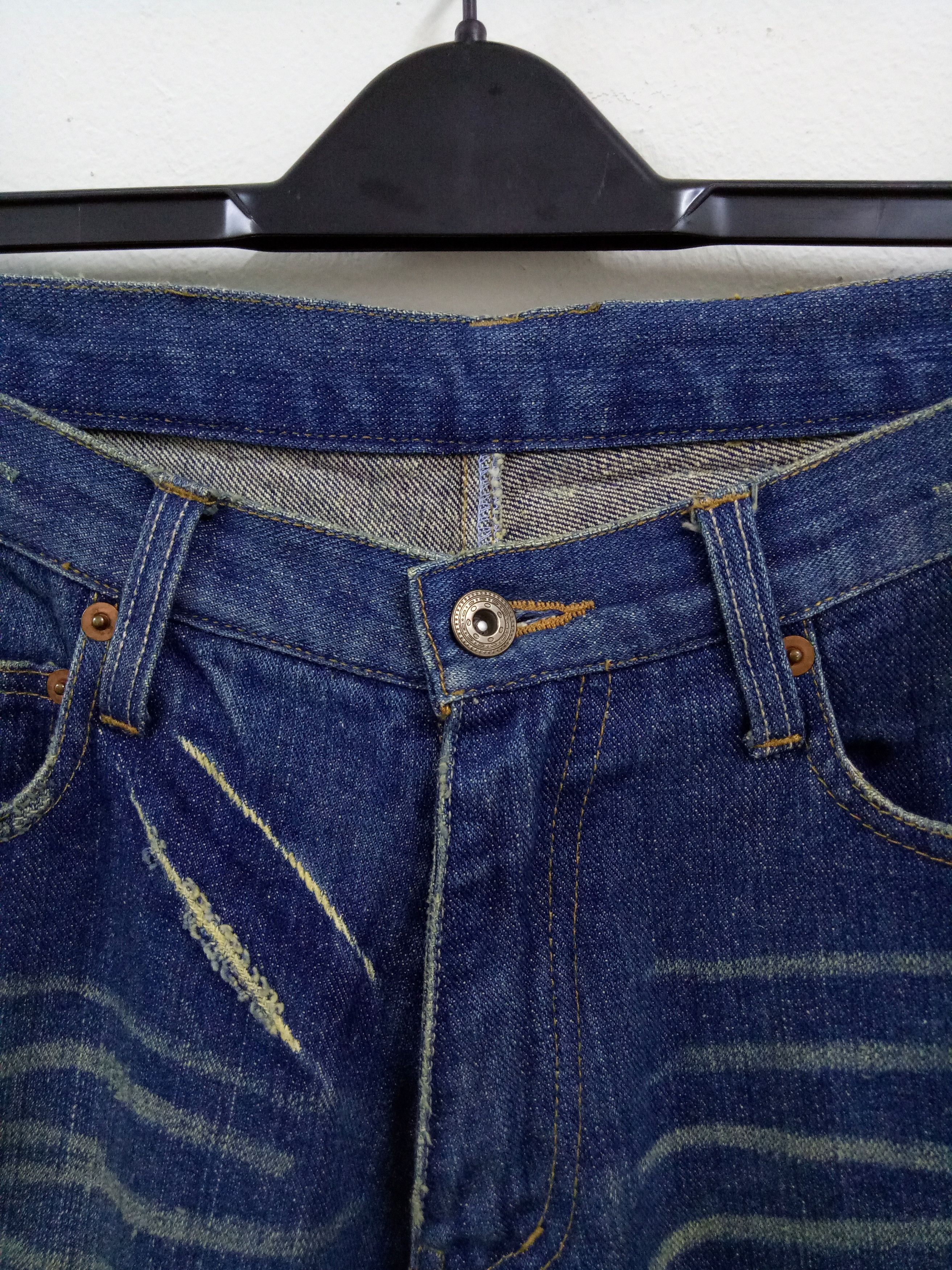 Japanese Brand 🔥🔥🔥Punk Rock N Roll Distressed Rare Design Denim Jeans Size US 32 / EU 48 - 11 Thumbnail