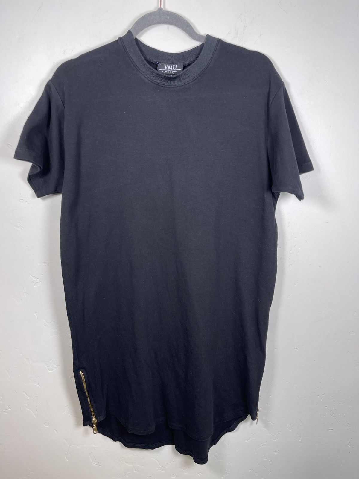 Vmu London | Grailed