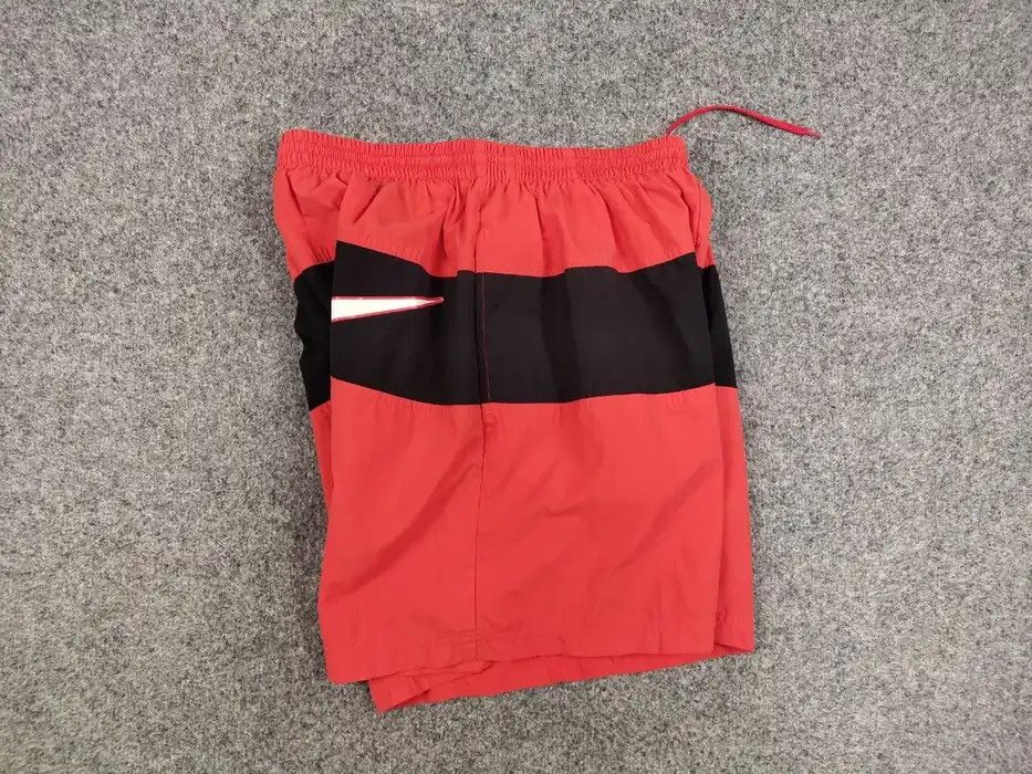 Nike Vintage 90's Nike Big Swoosh Logo Nylon Red Light Shorts Size US 34 / EU 50 - 3 Thumbnail