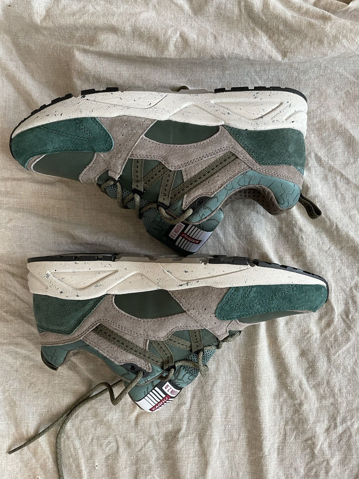 Karhu Karhu Fusion 2.0 Size US 10 / EU 43 - 2 Thumbnail
