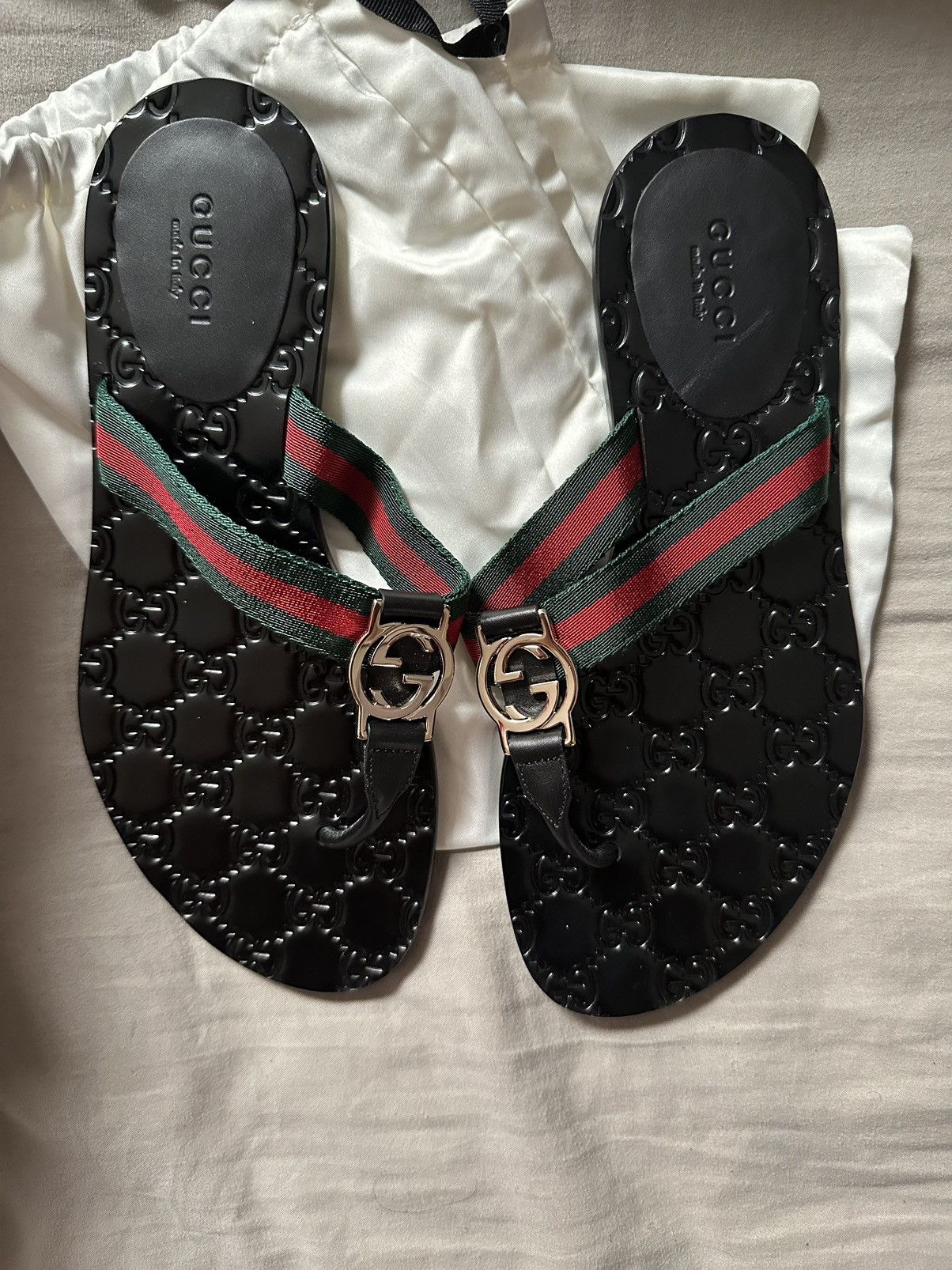 Gucci Thong Sandals Size 36