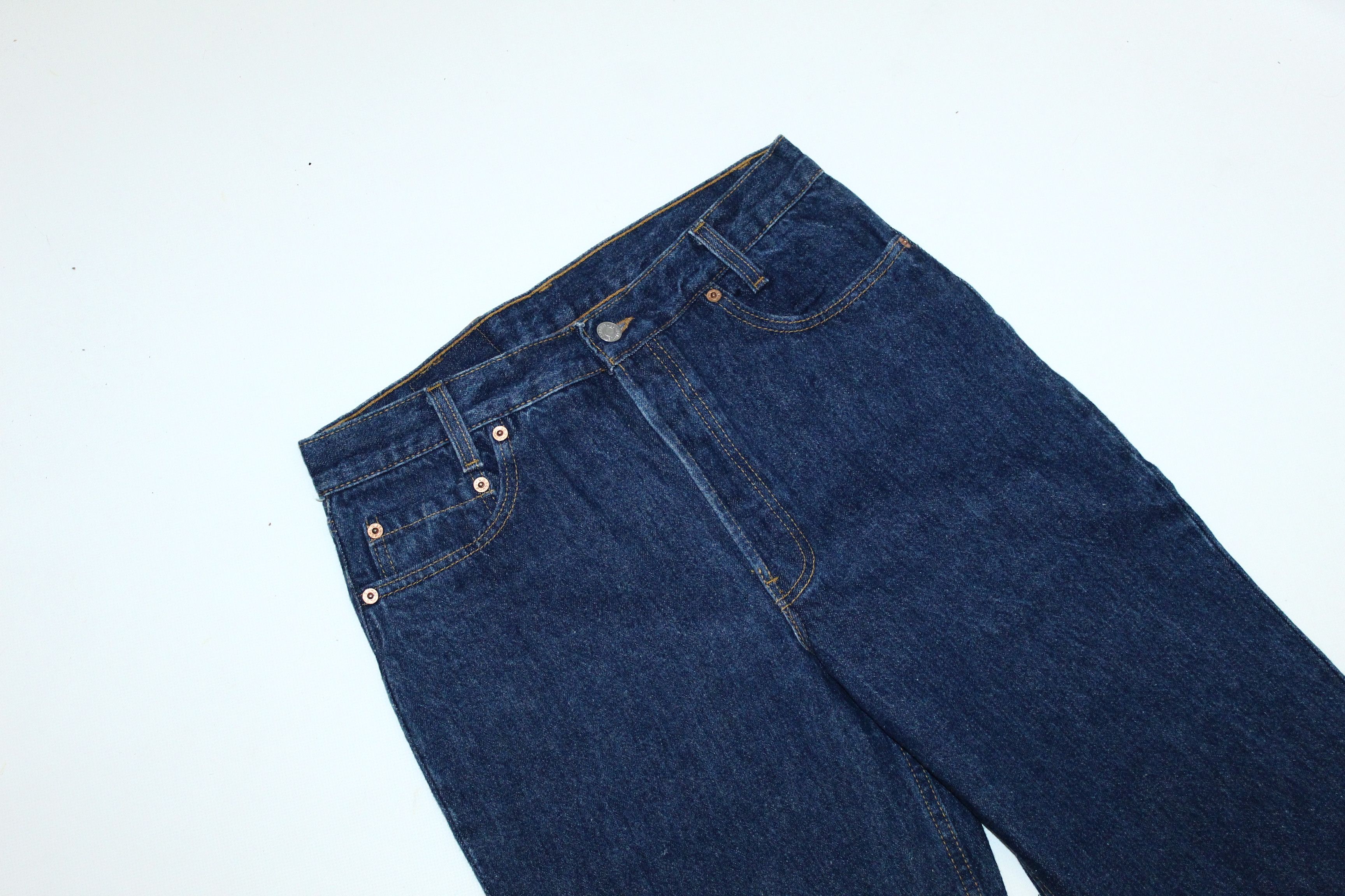 Levi's 🔥90's USA Levi's 501 Student Irregular 695F Jeans Size US 32 / EU 48 - 4 Thumbnail
