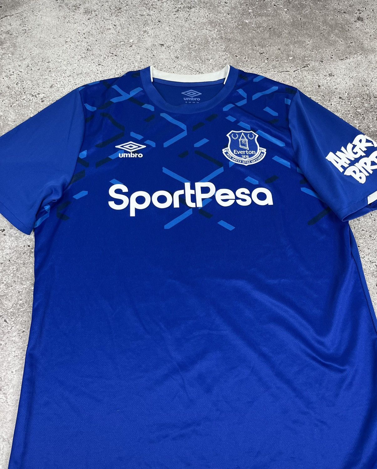 Umbro Umbro Everton 19/20 Home Kit Jersey Size US L / EU 52-54 / 3 - 6 Thumbnail