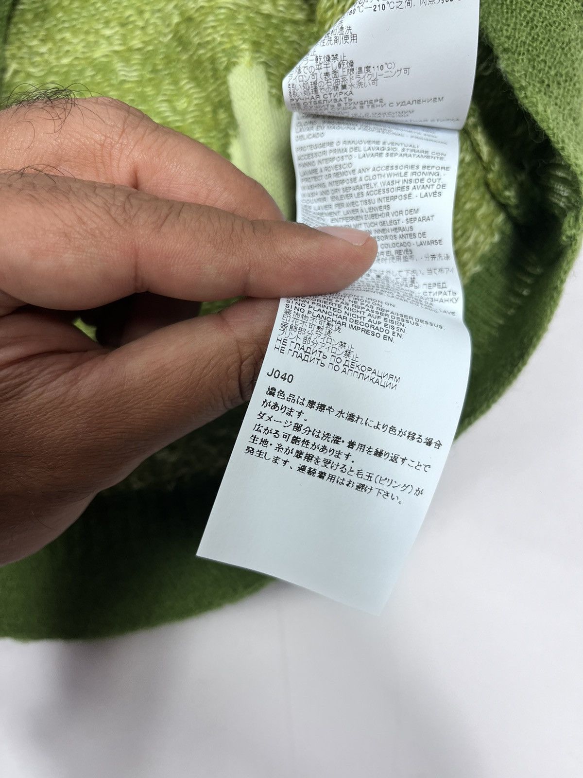 Maison Margiela MAISON MARGIELA WOOL DISTRESSED SHRANK KNITTED JUMPER S Size US S / EU 44-46 / 1 - 17 Thumbnail