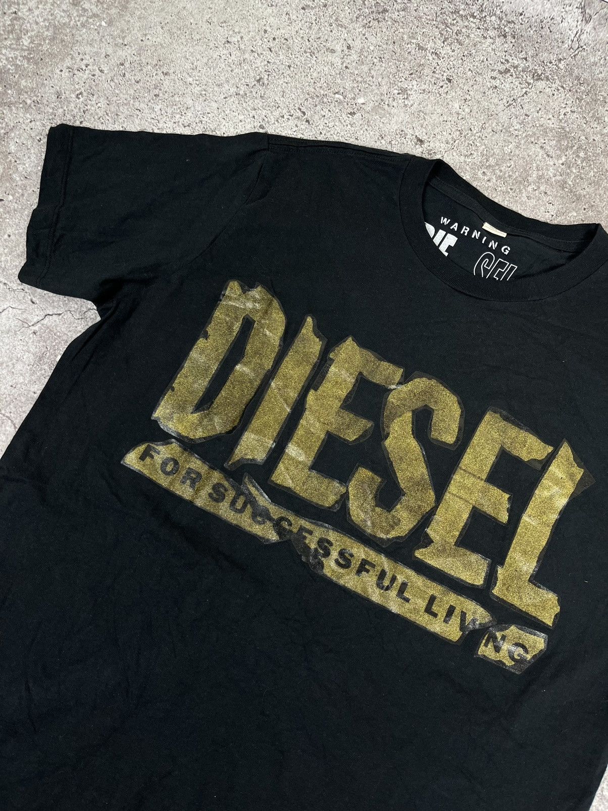 Diesel Diesel Vintage 00s “For successful living” Y2K Black T Shirt Size US S / EU 44-46 / 1 - 4 Thumbnail