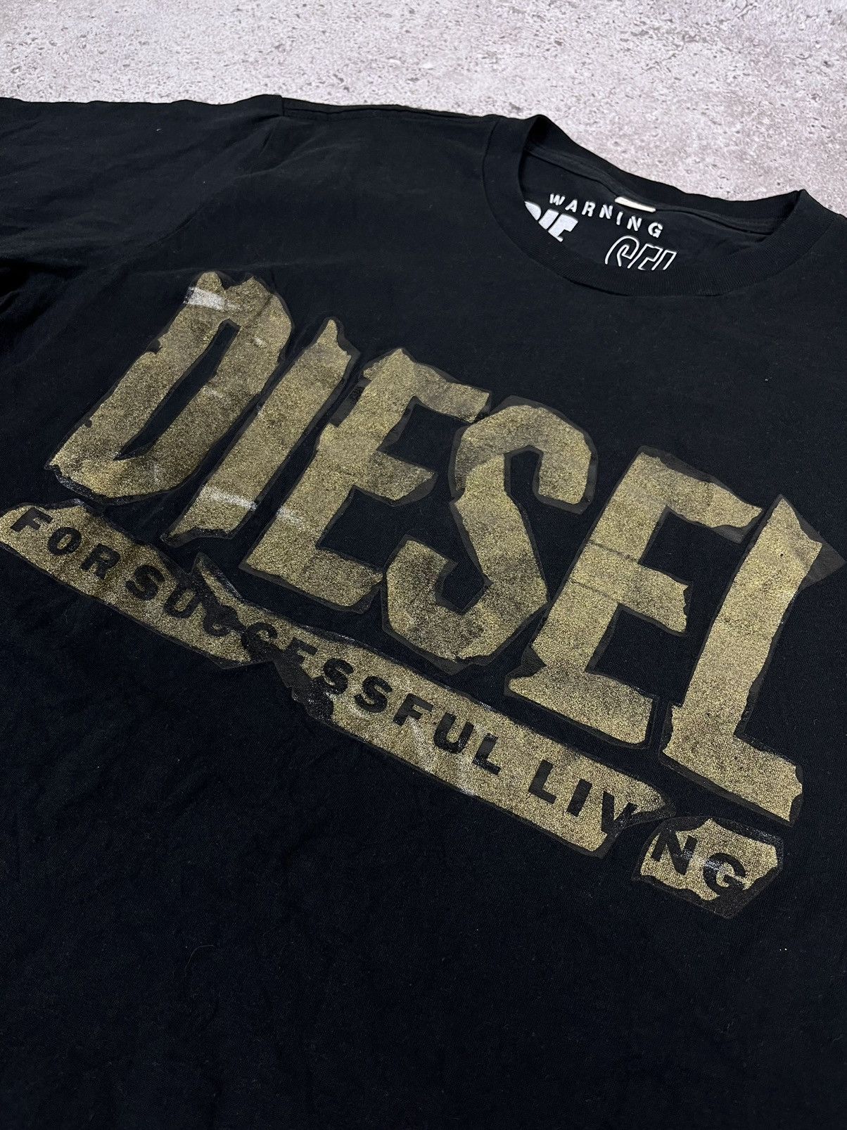 Diesel Diesel Vintage 00s “For successful living” Y2K Black T Shirt Size US S / EU 44-46 / 1 - 5 Thumbnail