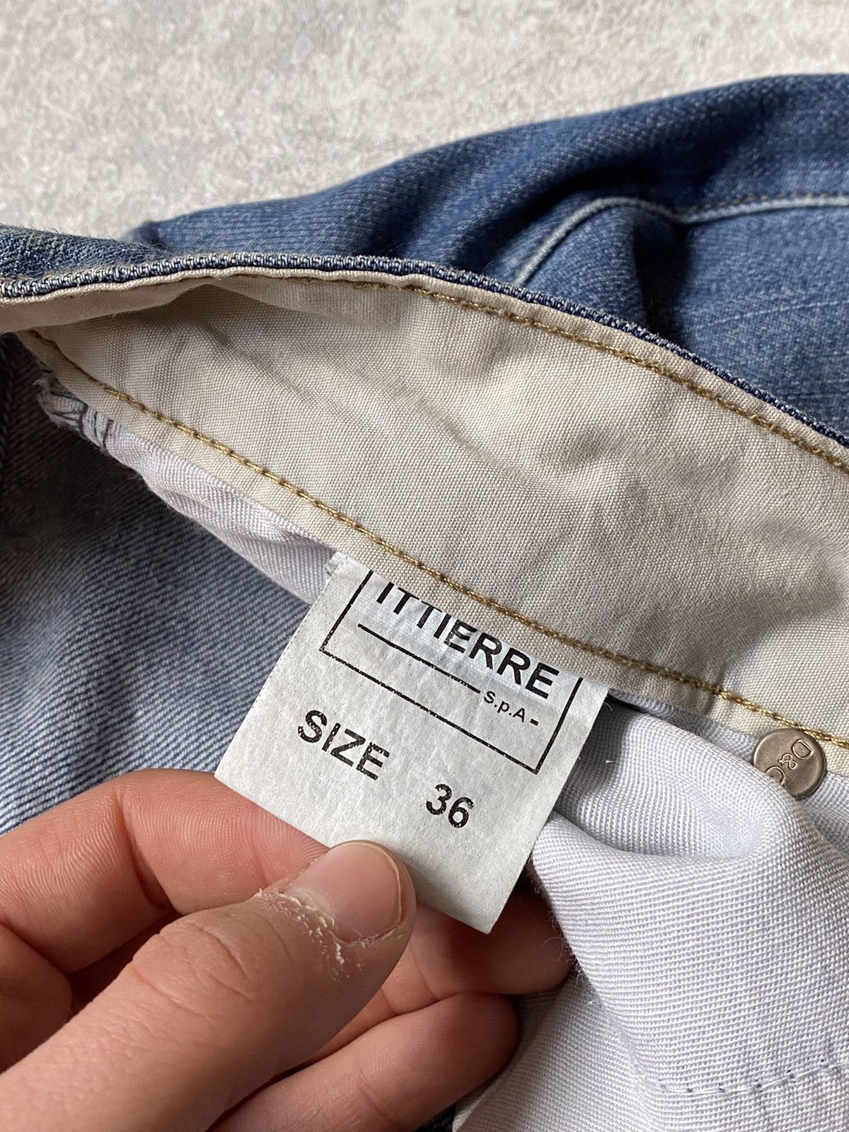 Dolce & Gabbana Vintage Dolce Gabbana Distressed Denim Jeans Size US 36 / EU 52 - 8 Thumbnail