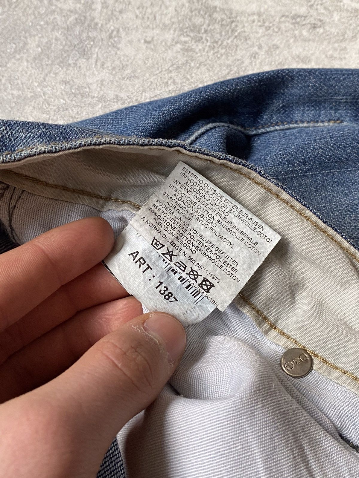 Dolce & Gabbana Vintage Dolce Gabbana Distressed Denim Jeans Size US 36 / EU 52 - 9 Thumbnail