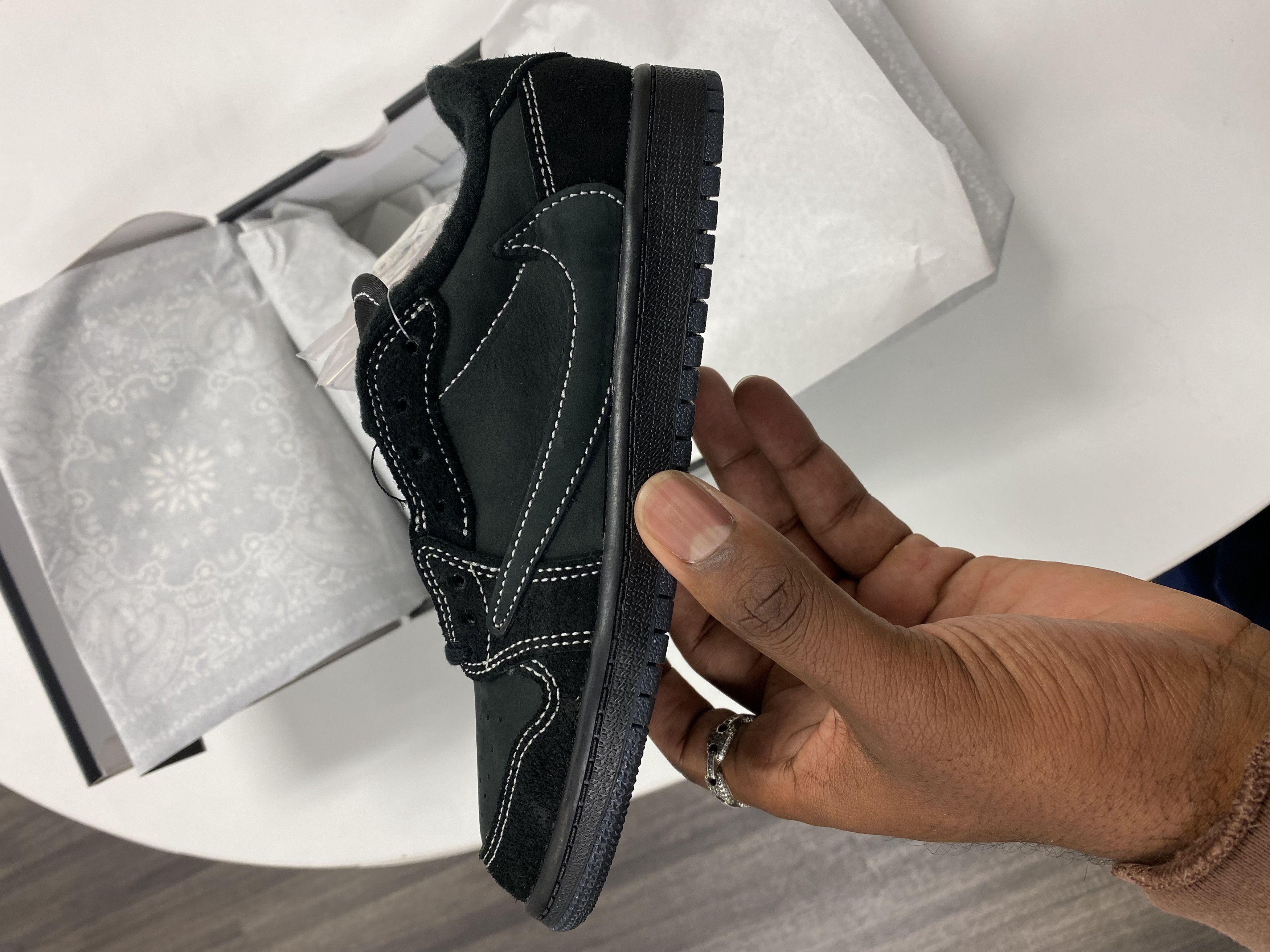travis scott jordan 1 low ps5