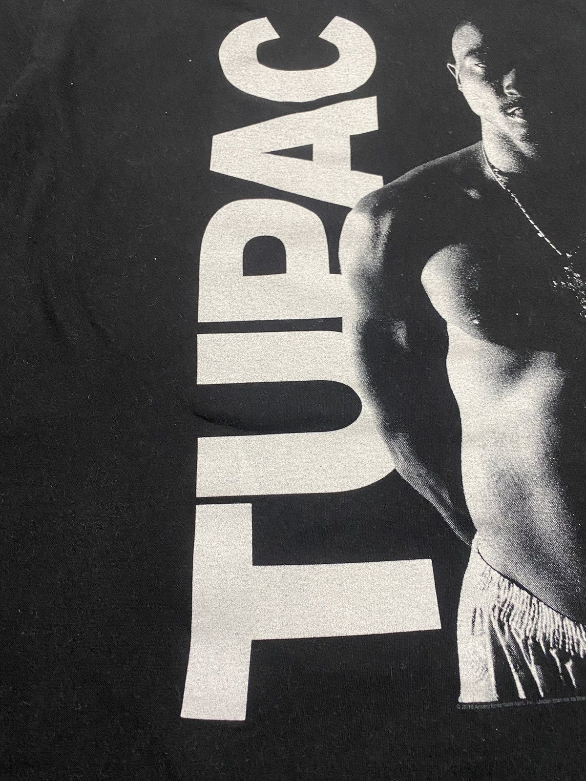 Band Tees 2Pac rap tee size L 2018 years Size US L / EU 52-54 / 3 - 4 Thumbnail