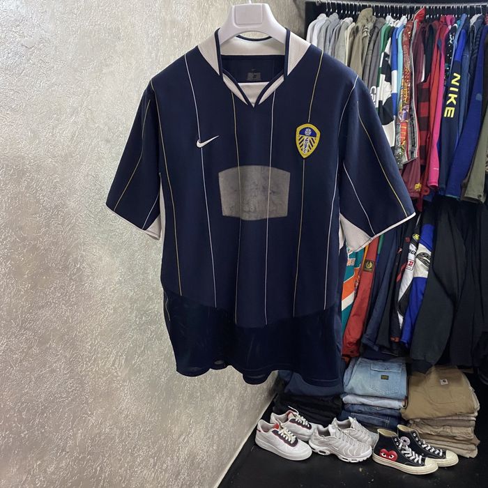 Leeds united 2025 nike kit