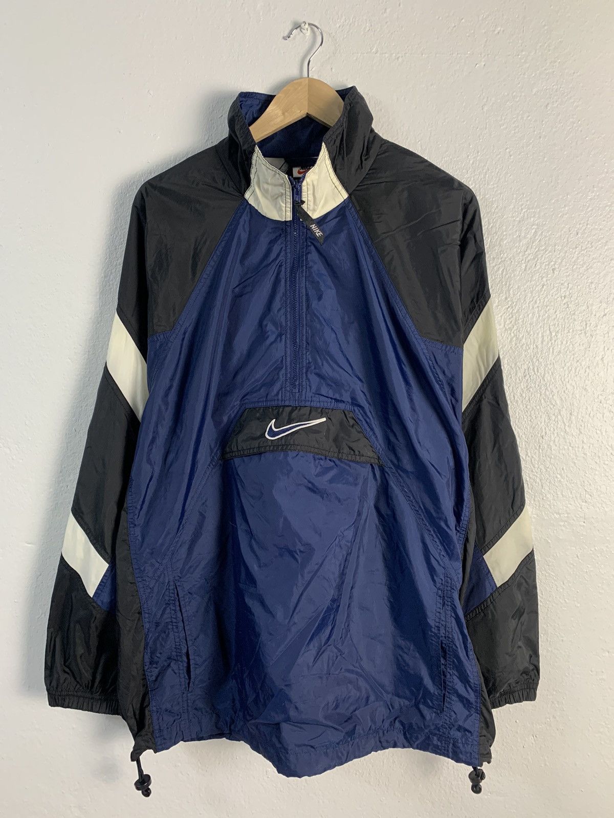 Vintage Nike Swoosh Center Anorak Windbreaker