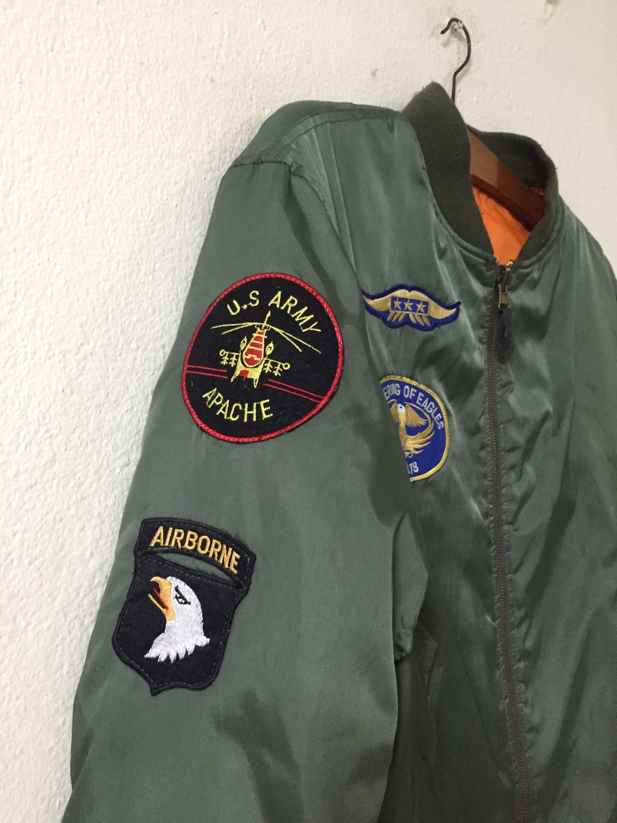 Alpha Industries Alpha Industries US Army Apache Reversible Jacket Size US L / EU 52-54 / 3 - 6 Thumbnail