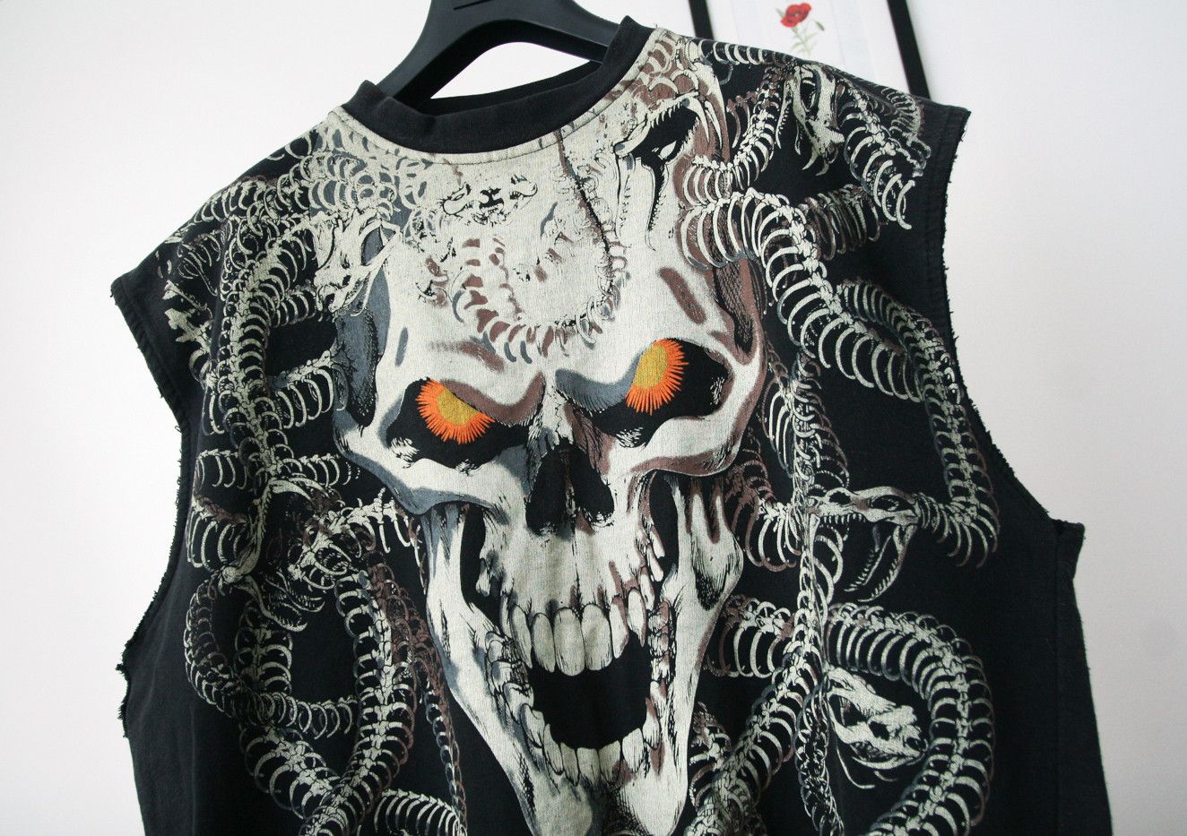 Liquid Blue Vintage Liquid Blue Medusa Skull Print Skeleton Shirt Top Size US L / EU 52-54 / 3 - 3 Thumbnail