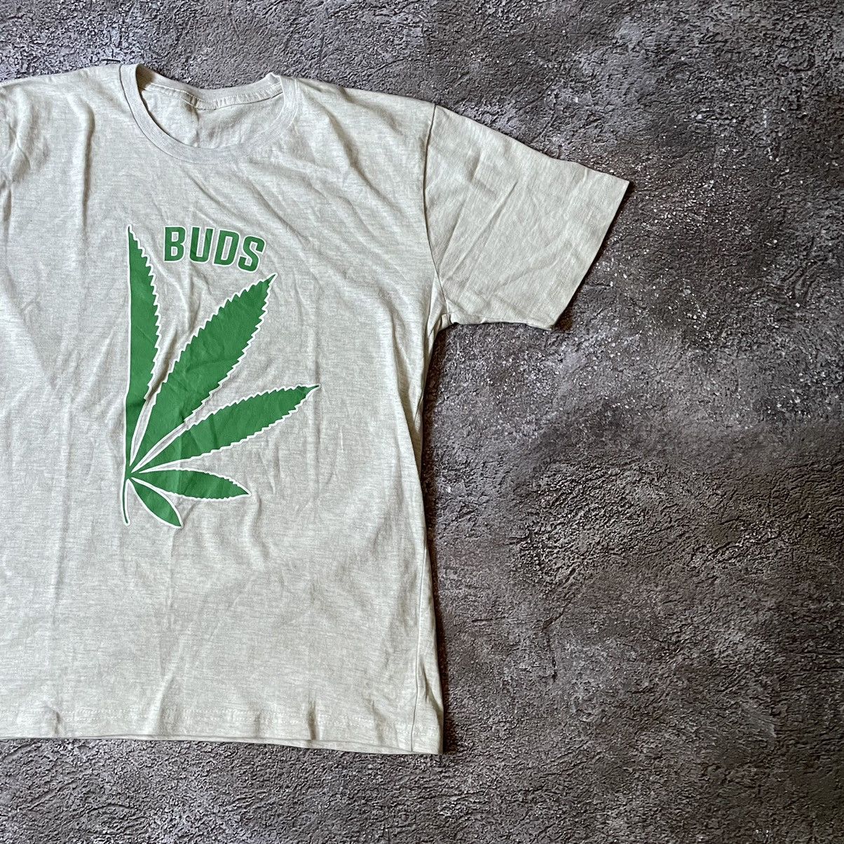 Vintage Vintage Y2K Sun Faded Graphic Tee Buds Weed Green Slim L Size US L / EU 52-54 / 3 - 2 Thumbnail