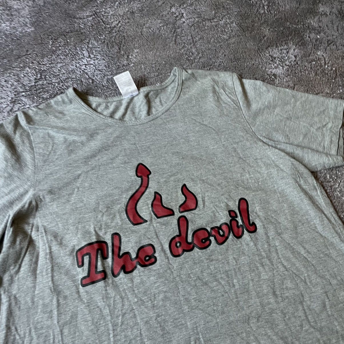 Vintage Vintage Y2K Sun Faded Graphic Tee Devil Logo Streetwear L Size US L / EU 52-54 / 3 - 5 Thumbnail