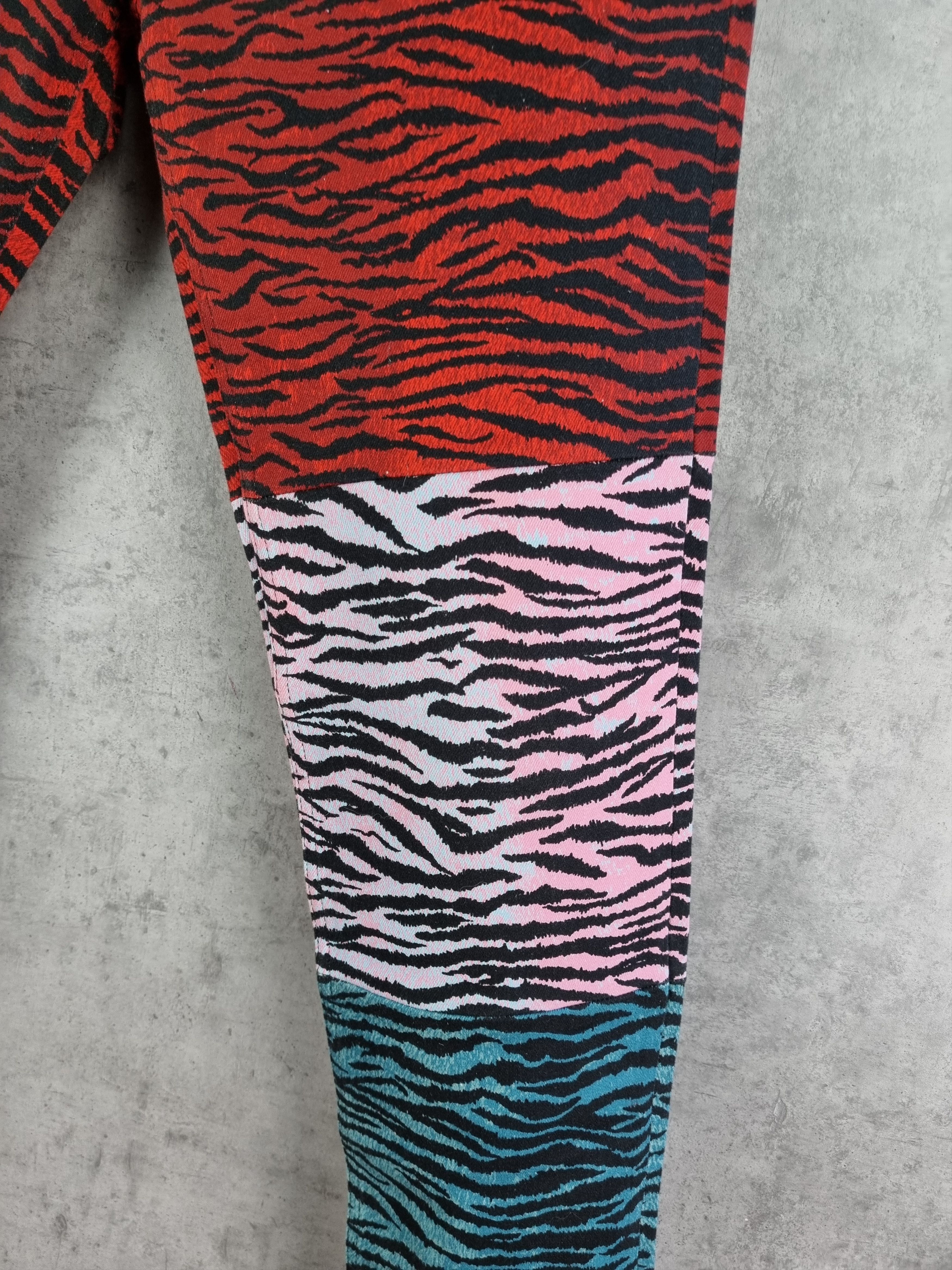 Japanese Brand × Kenzo Kenzo Jungle Paris Burgundy Chino Slim Pants Size US 31 - 10 Thumbnail
