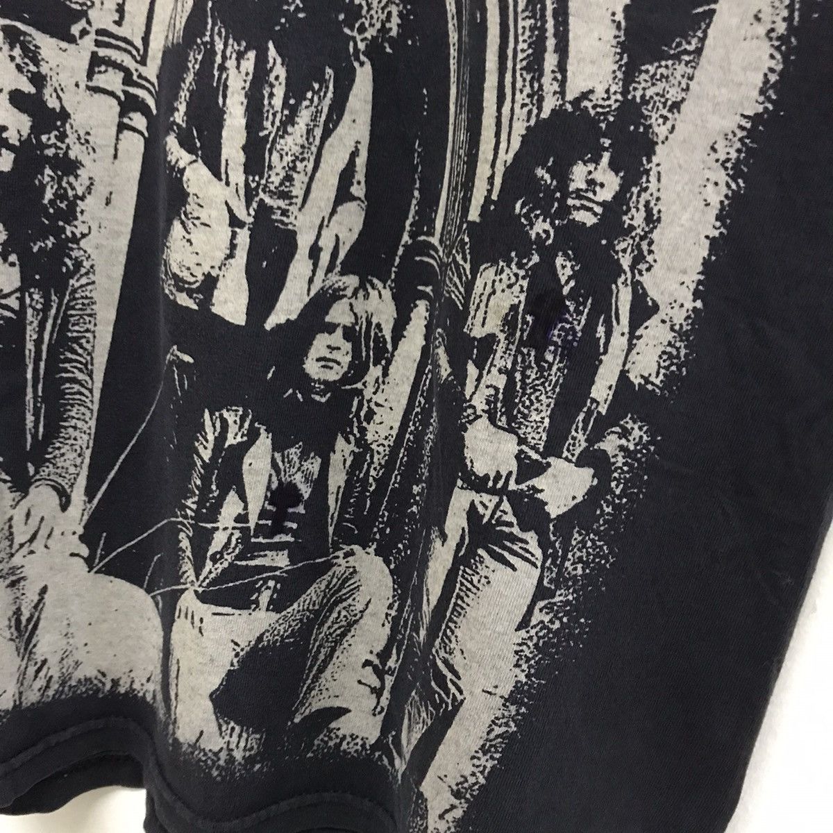 Band Tees Vintage Black Sabbath Big Printed Rock Band Tees Size US M / EU 48-50 / 2 - 9 Thumbnail
